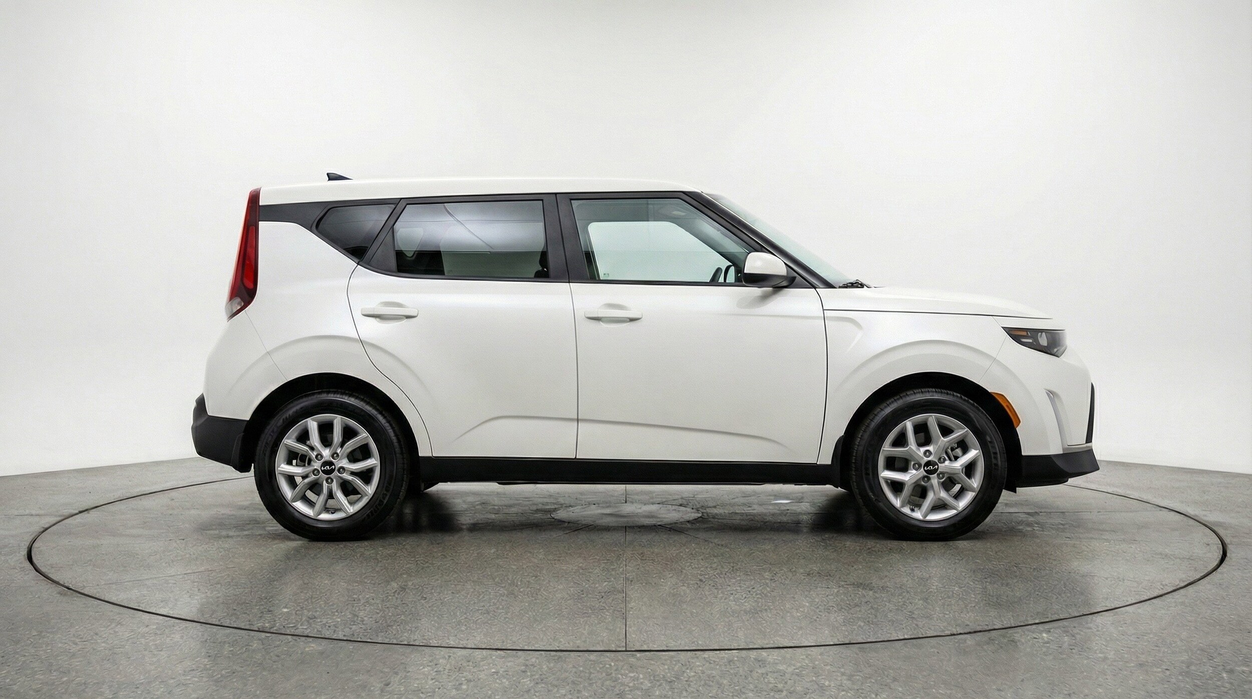 Thumbnail: 2025 Kia Soul - 11