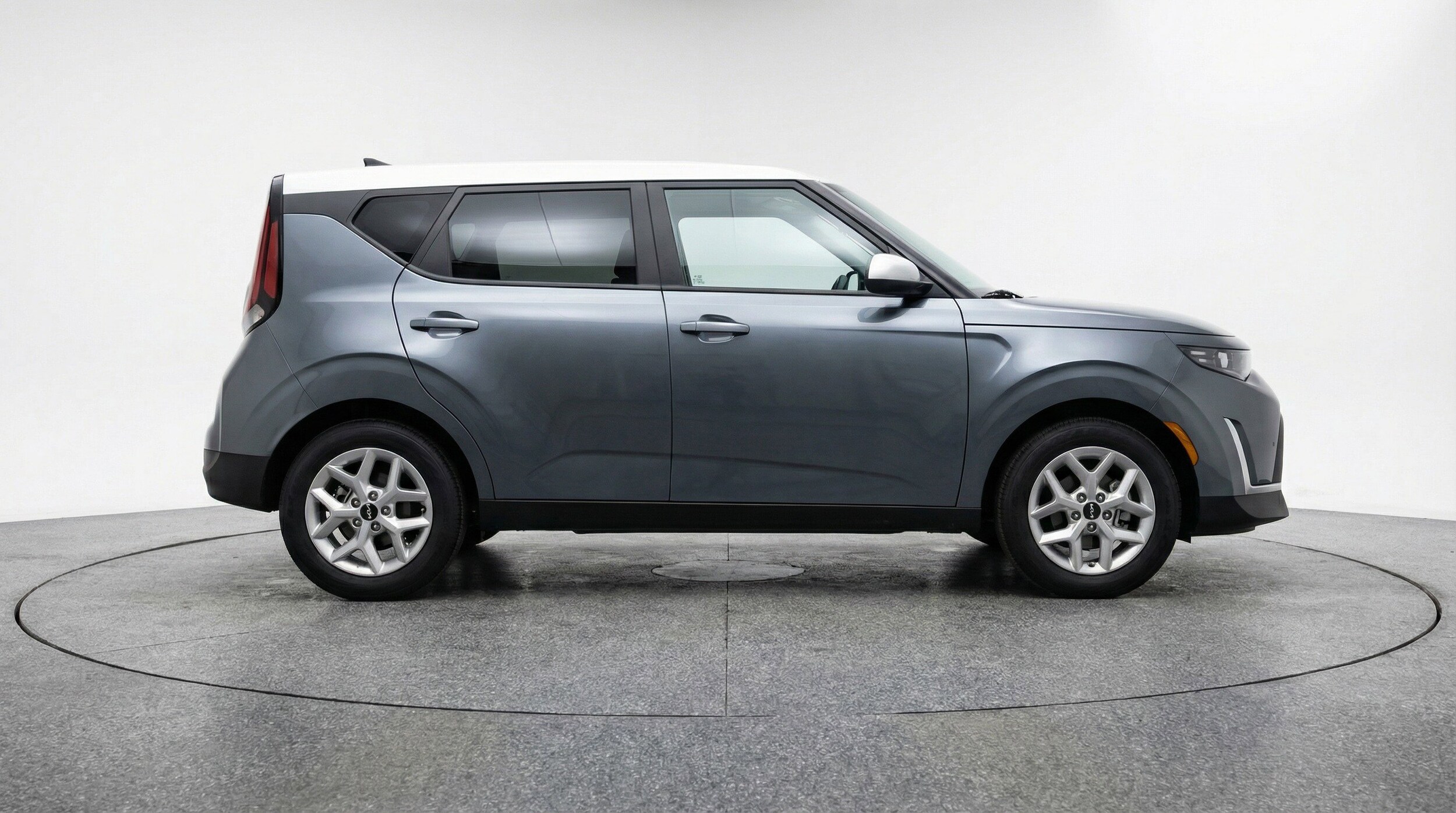 Thumbnail: 2025 Kia Soul - 11