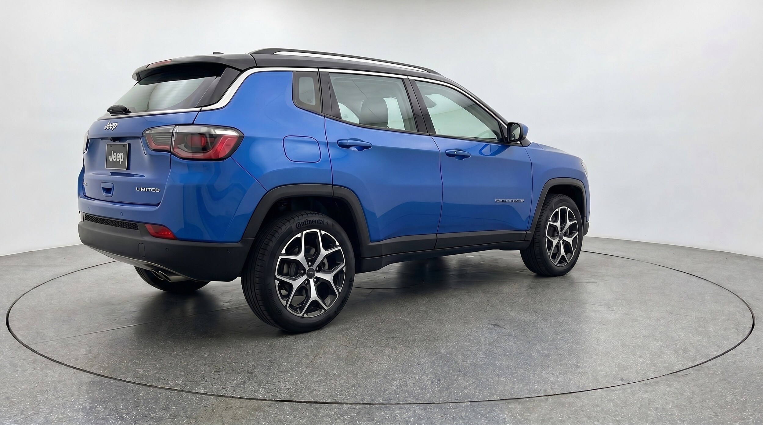 Thumbnail: 2025 Jeep Compass - 9