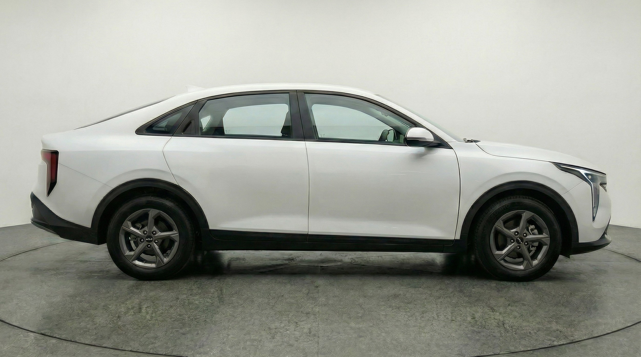 Thumbnail: 2025 Kia K4 - 11