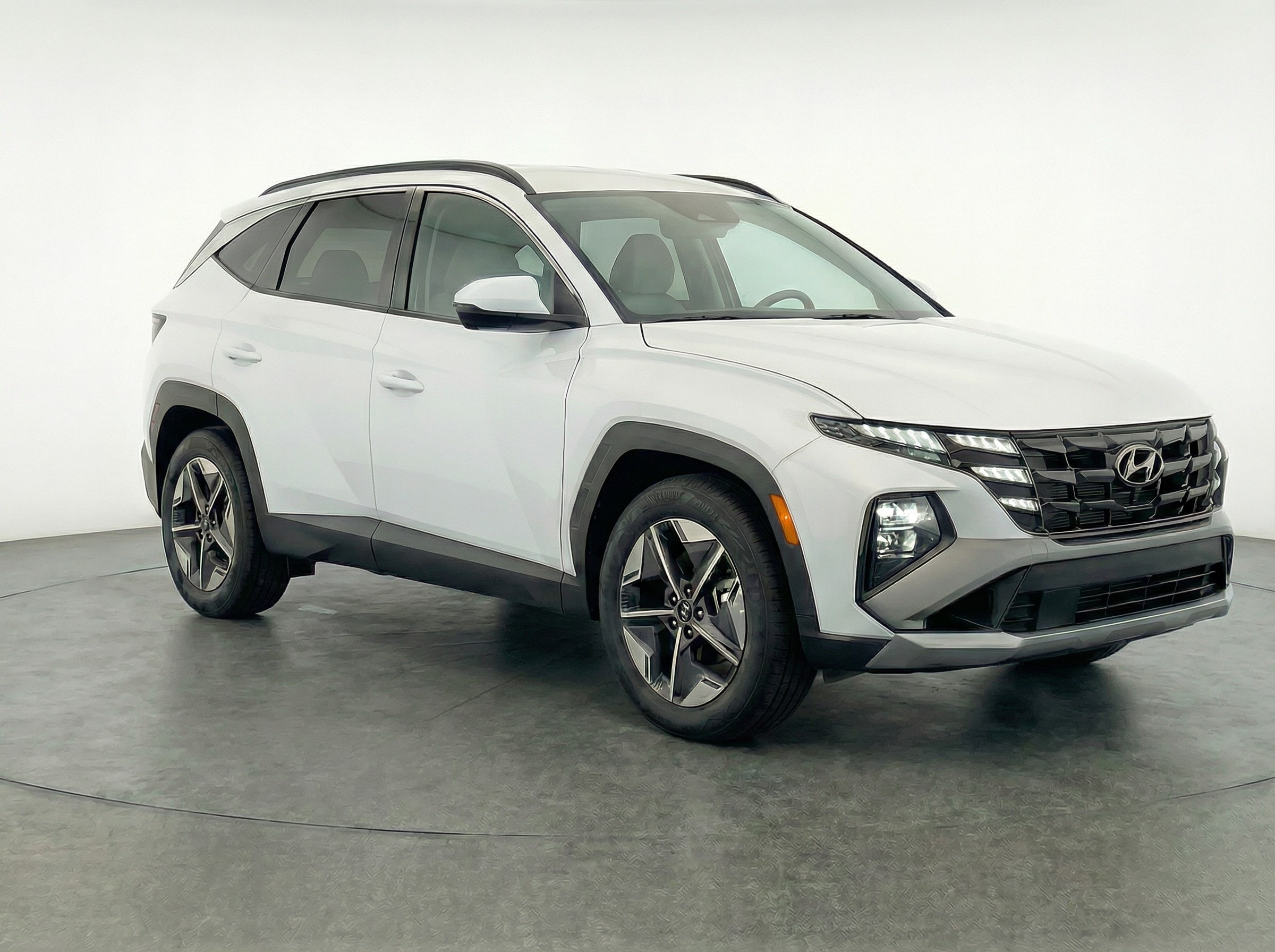 Thumbnail: 2025 Hyundai Tucson - 1