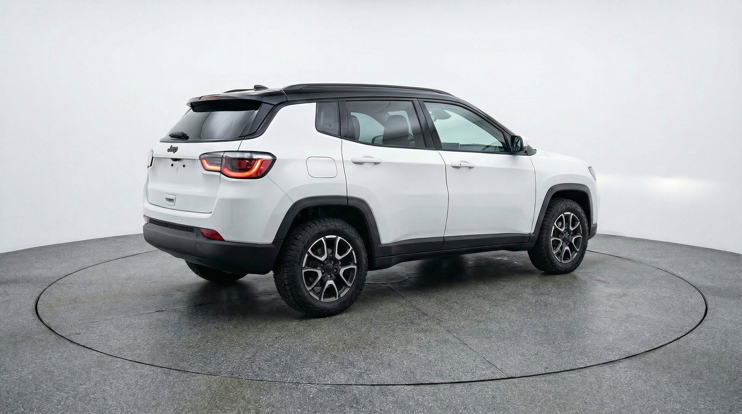 Thumbnail: 2025 Jeep Compass - 9