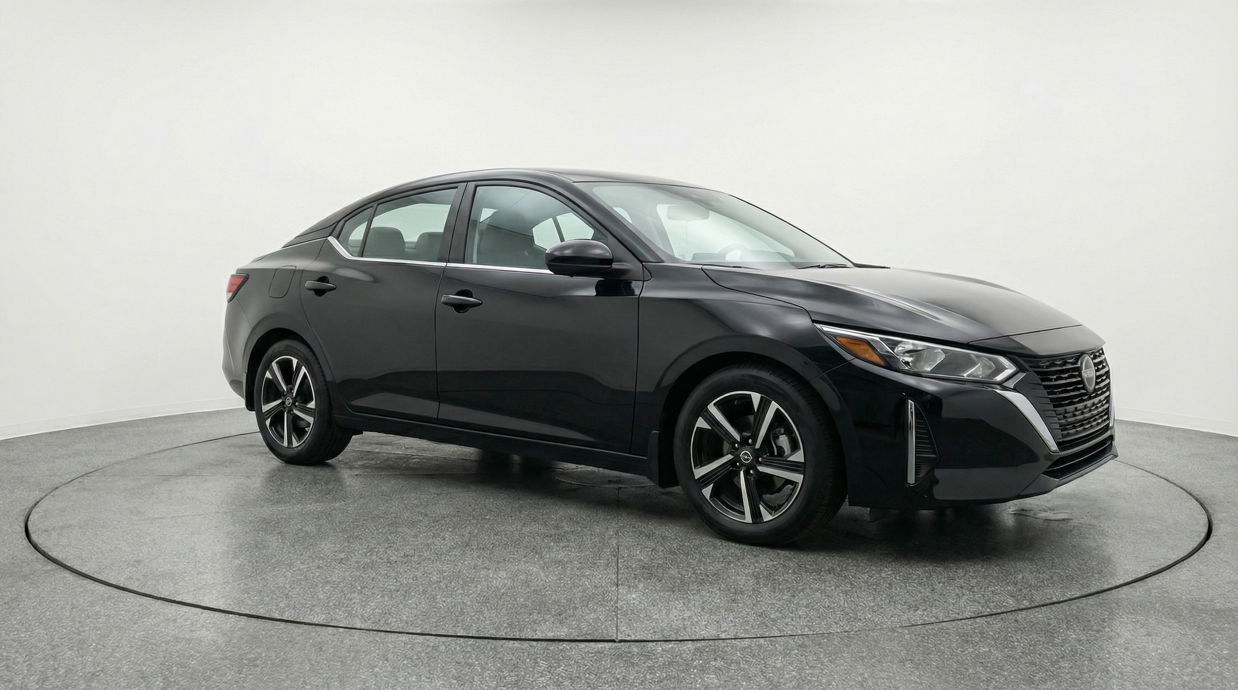 Thumbnail: 2025 Nissan Sentra - 1