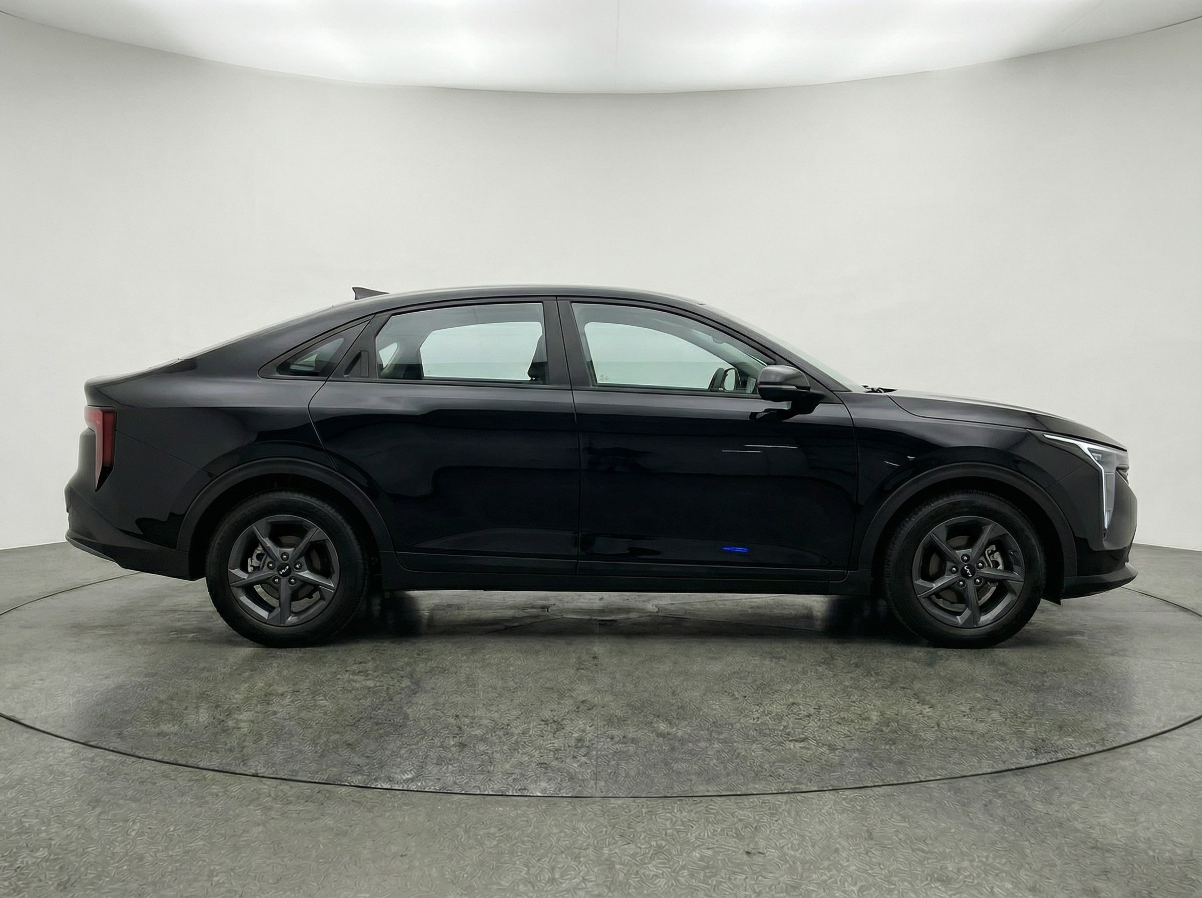 Thumbnail: 2025 Kia K4 - 8