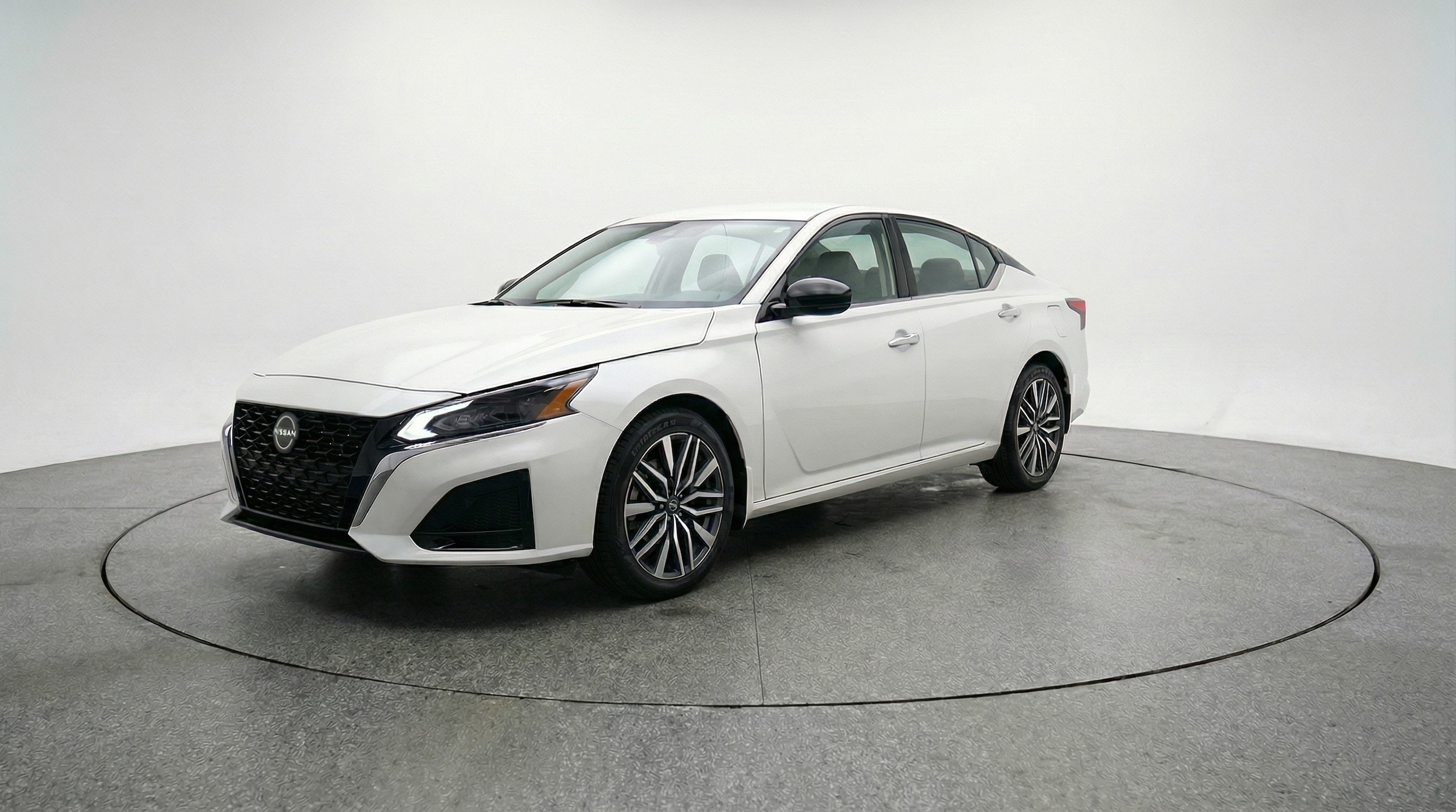 Thumbnail: 2025 Nissan Altima - 3