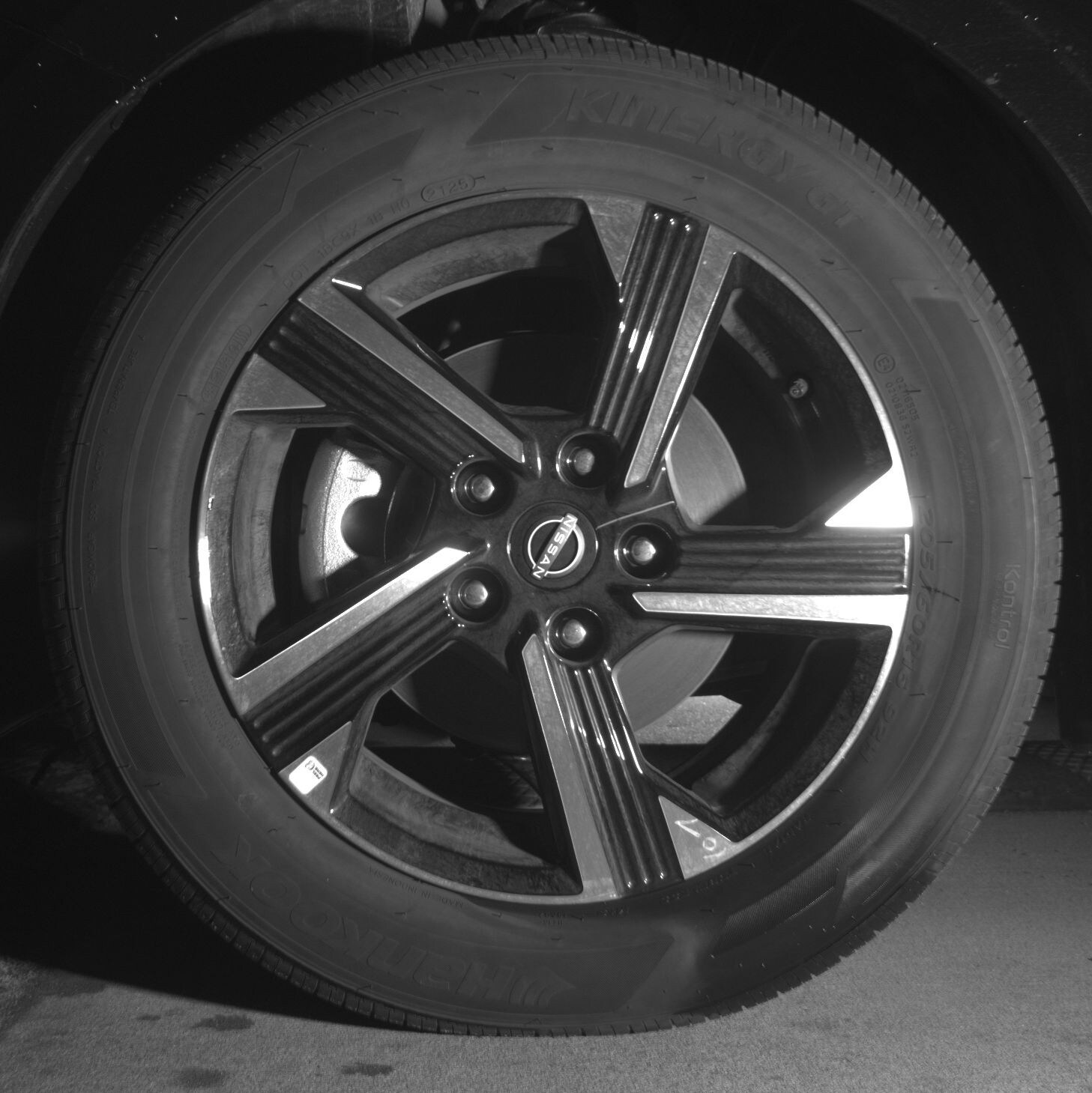 Thumbnail: 2025 Nissan Sentra - 9