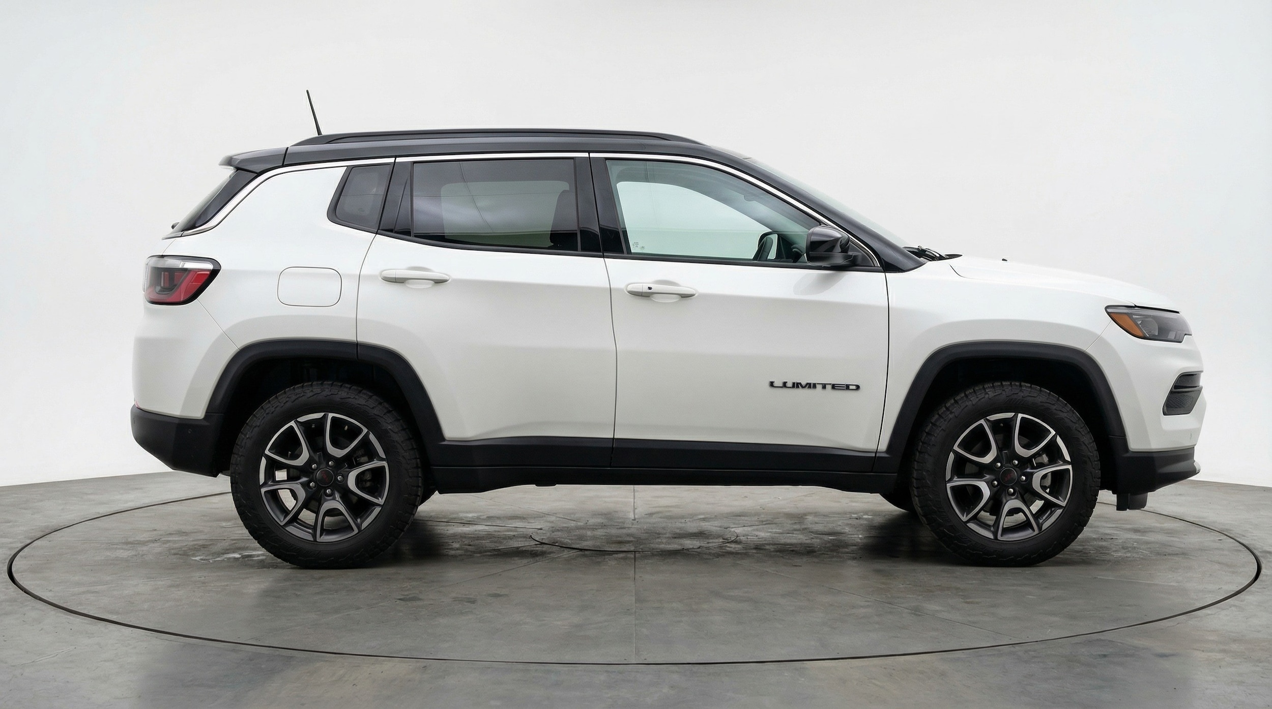 Thumbnail: 2025 Jeep Compass - 8