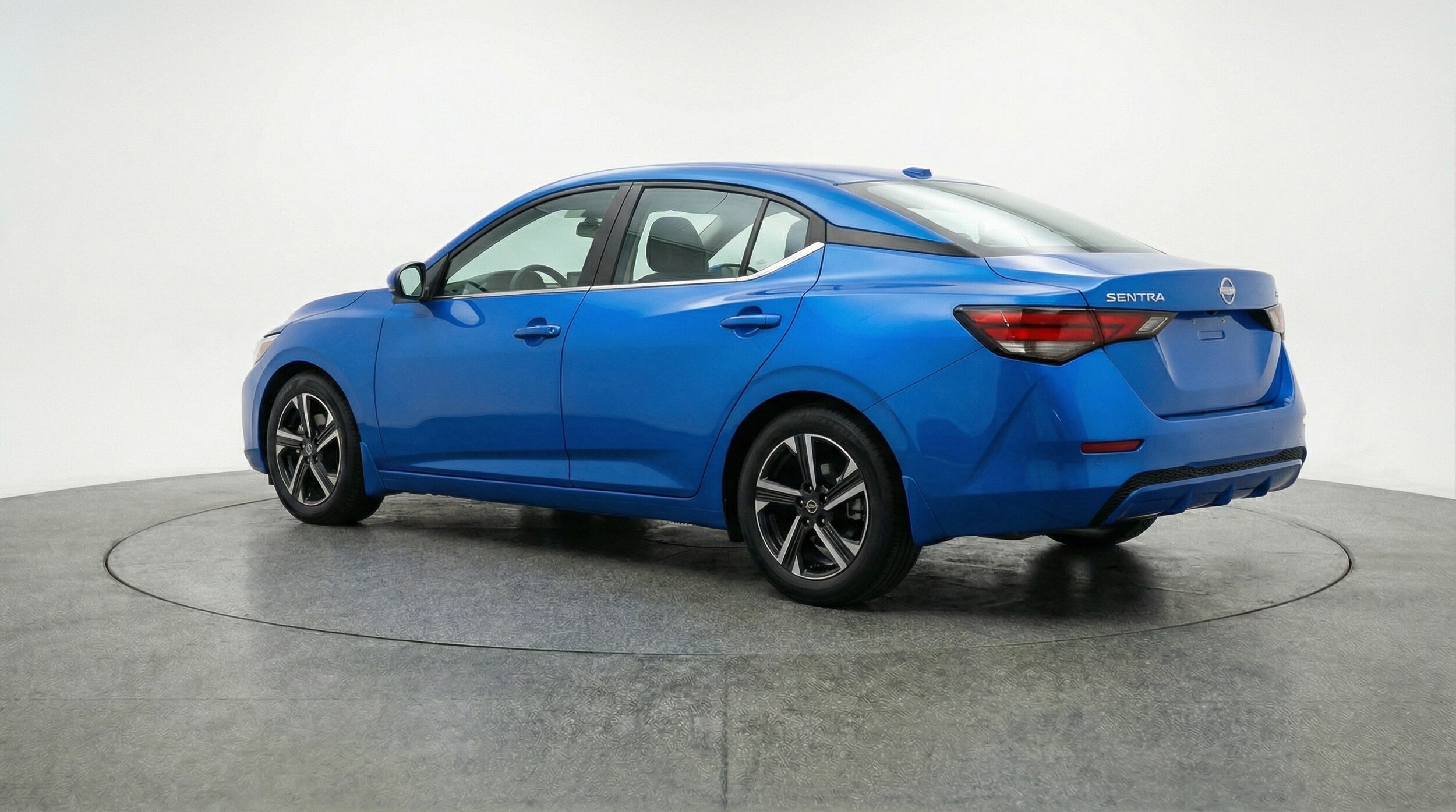 Thumbnail: 2025 Nissan Sentra - 5