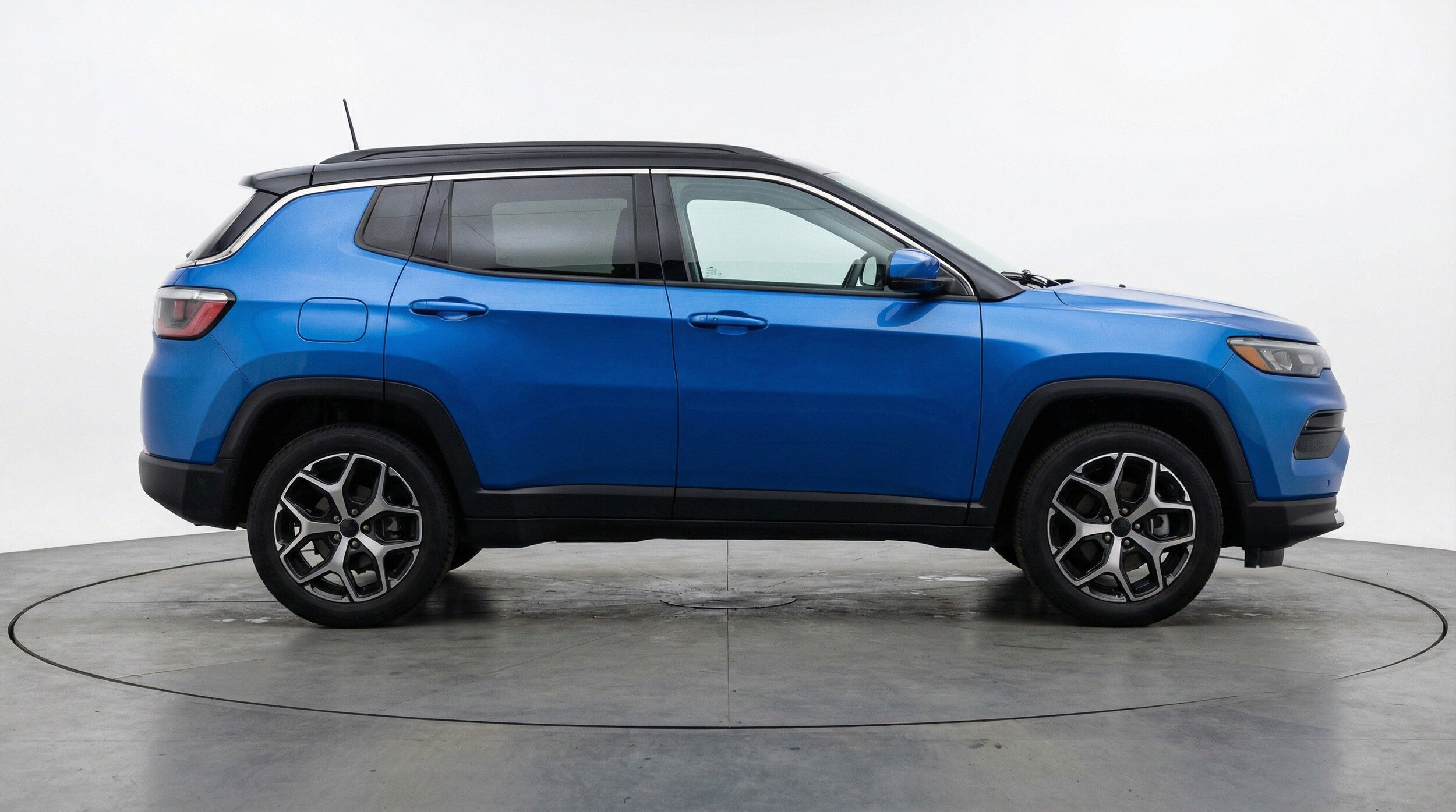Thumbnail: 2025 Jeep Compass - 11