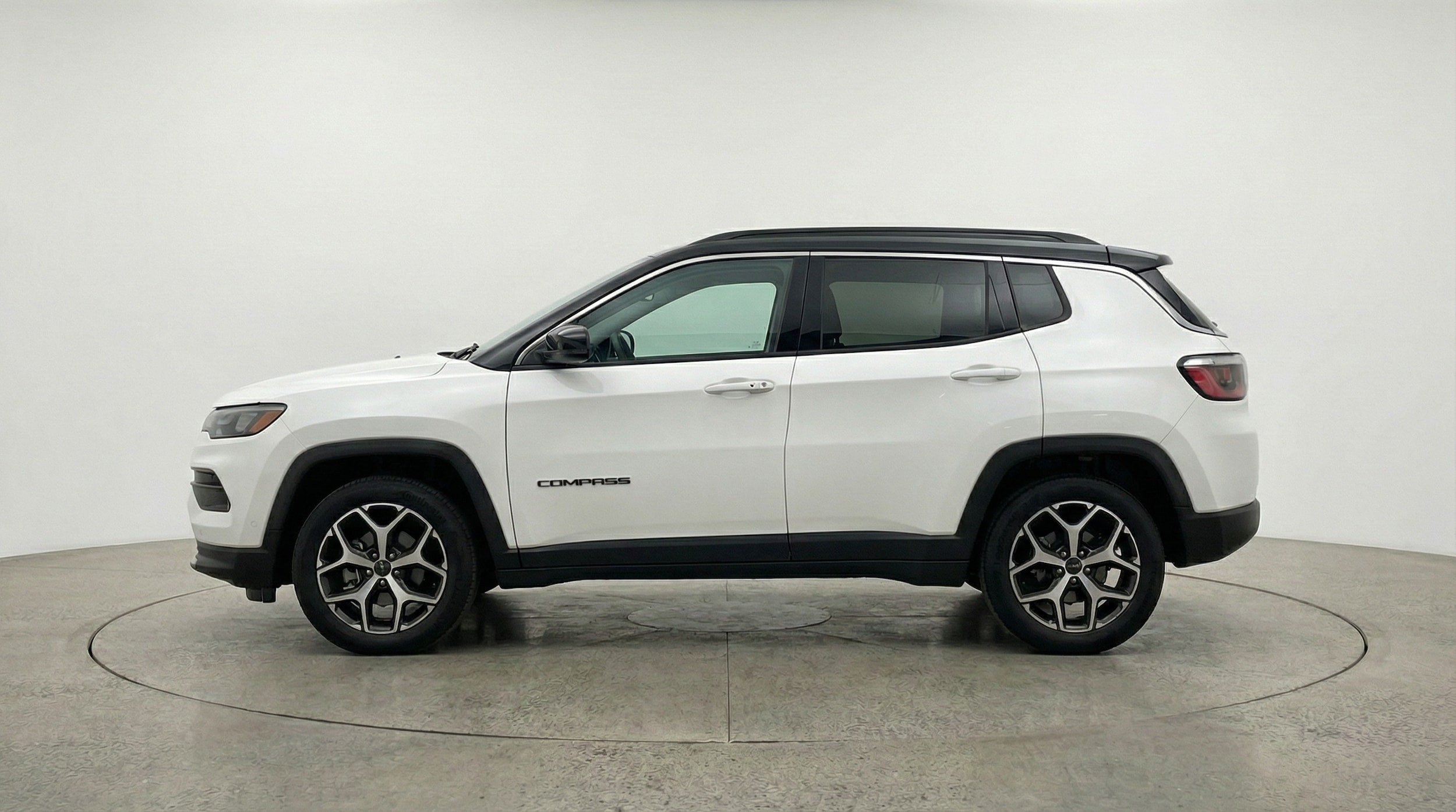 Thumbnail: 2025 Jeep Compass - 4