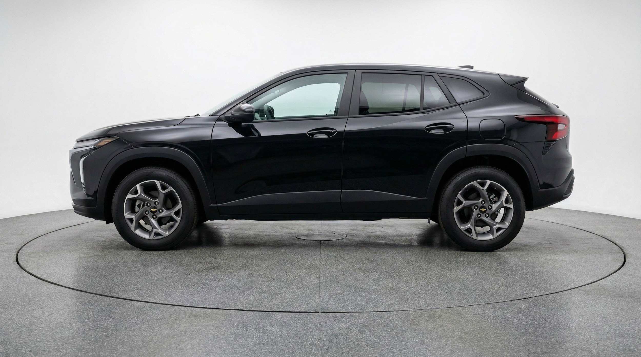 Thumbnail: 2025 Chevrolet Trax - 5