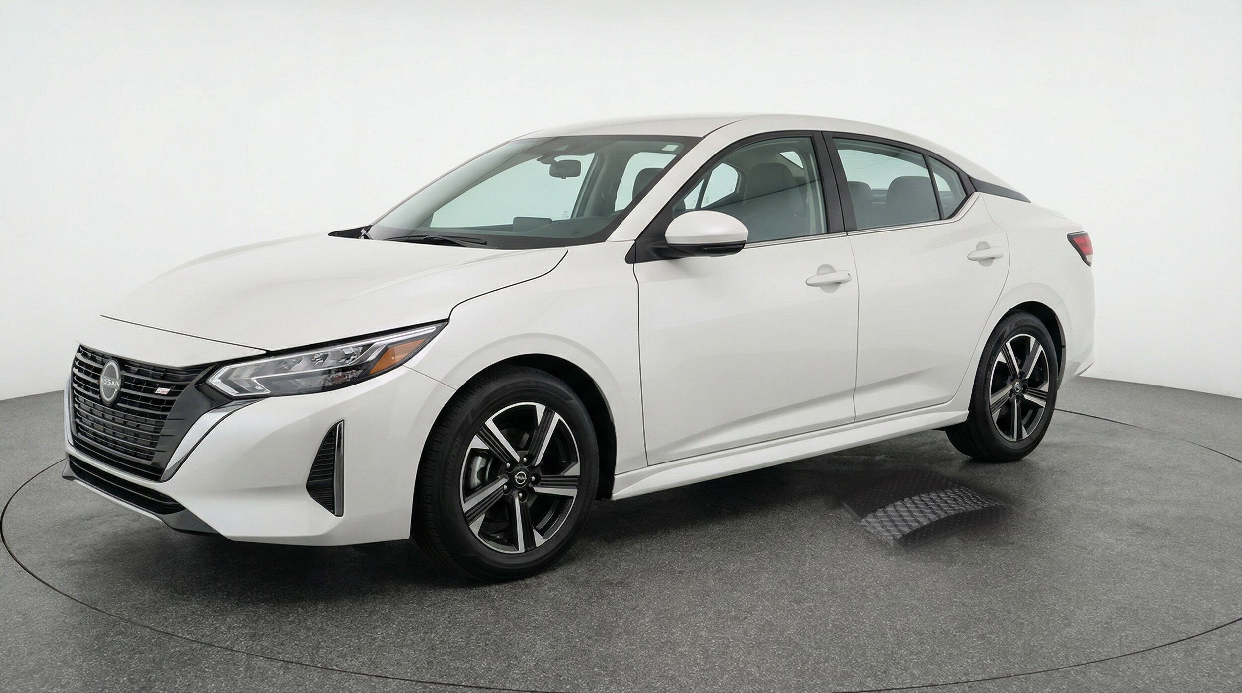 Thumbnail: 2025 Nissan Sentra - 3