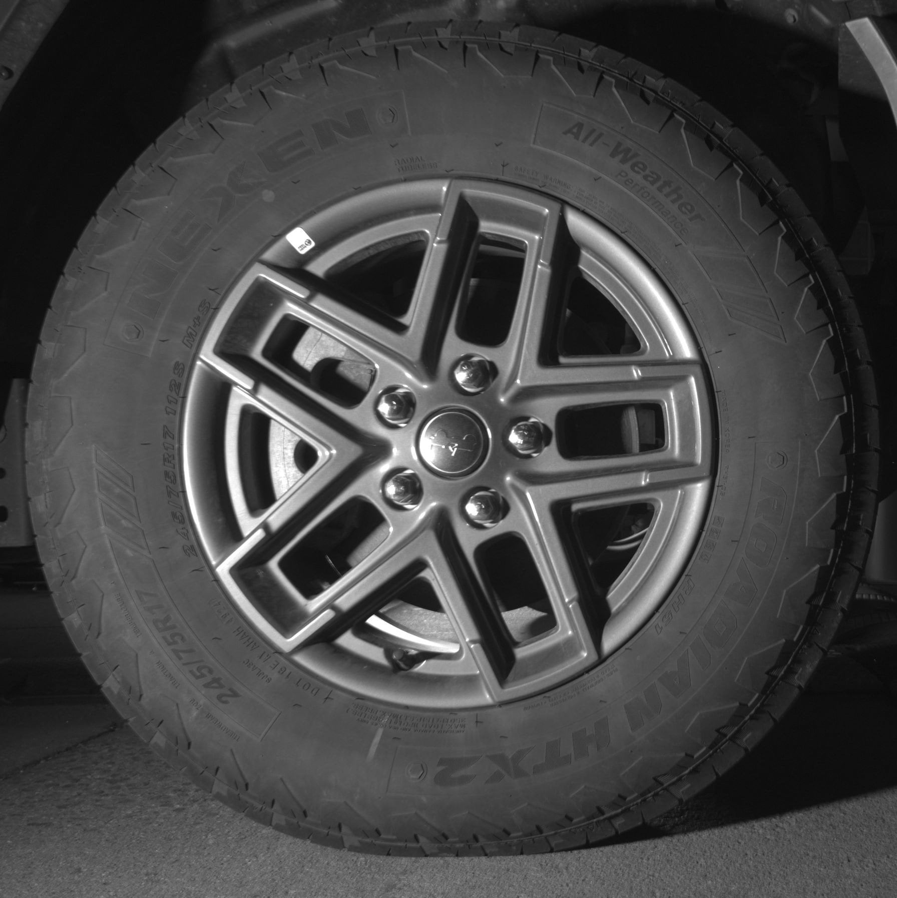 Thumbnail: 2025 Jeep Wrangler - 13