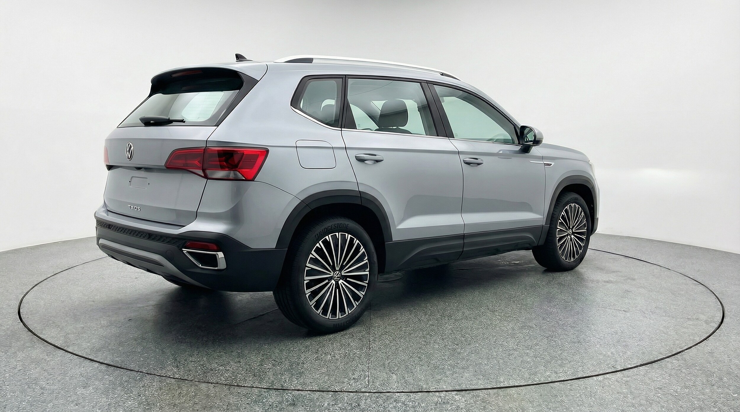 Thumbnail: 2025 Volkswagen Taos - 7