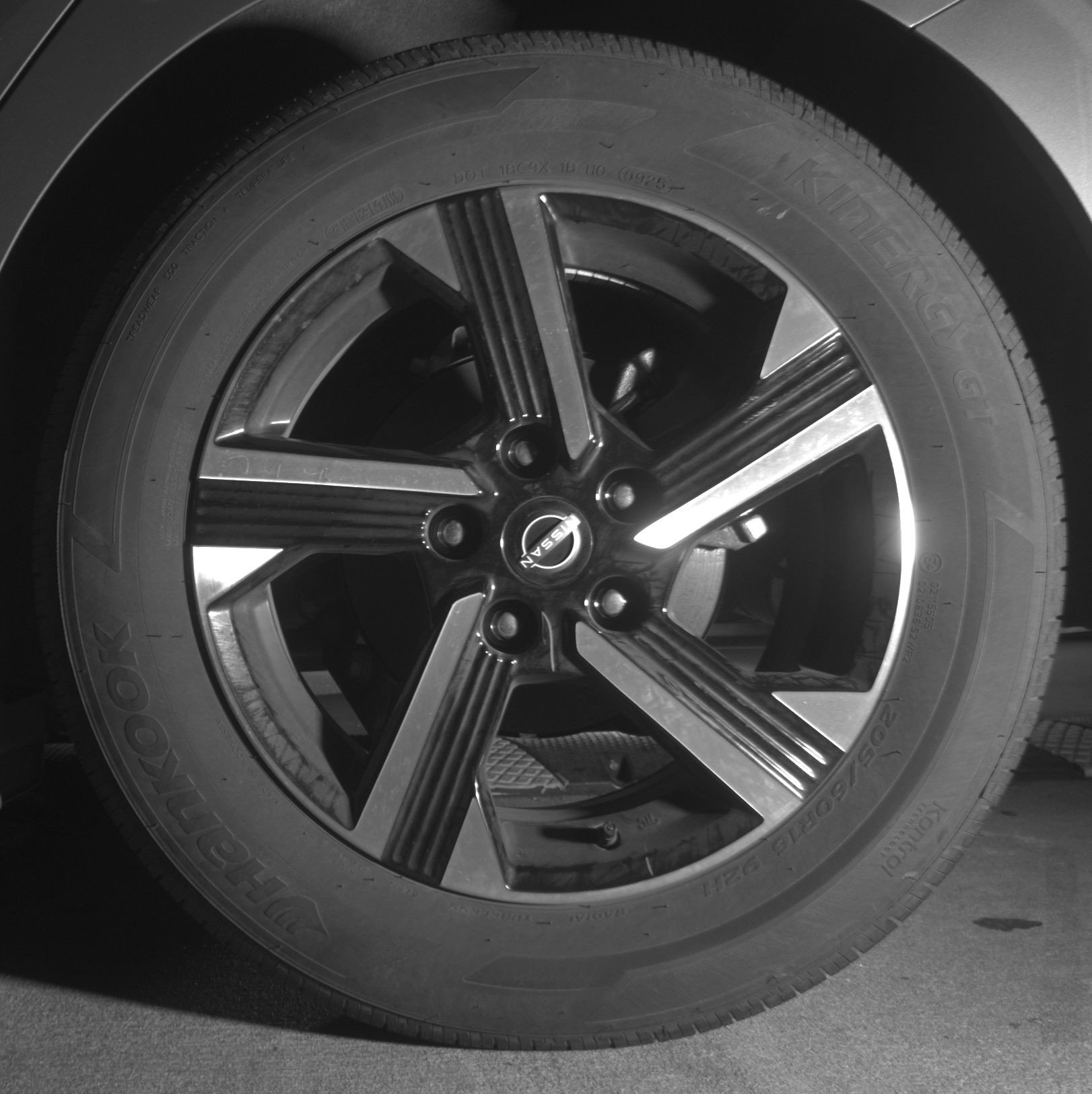 Thumbnail: 2025 Nissan Sentra - 14