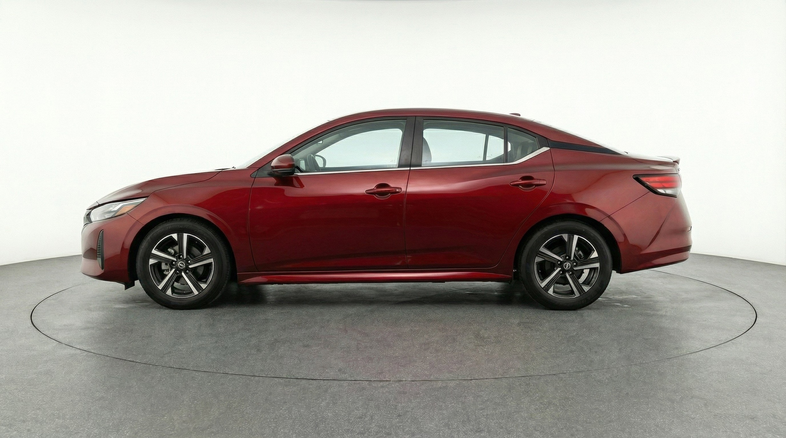 Thumbnail: 2025 Nissan Sentra - 5