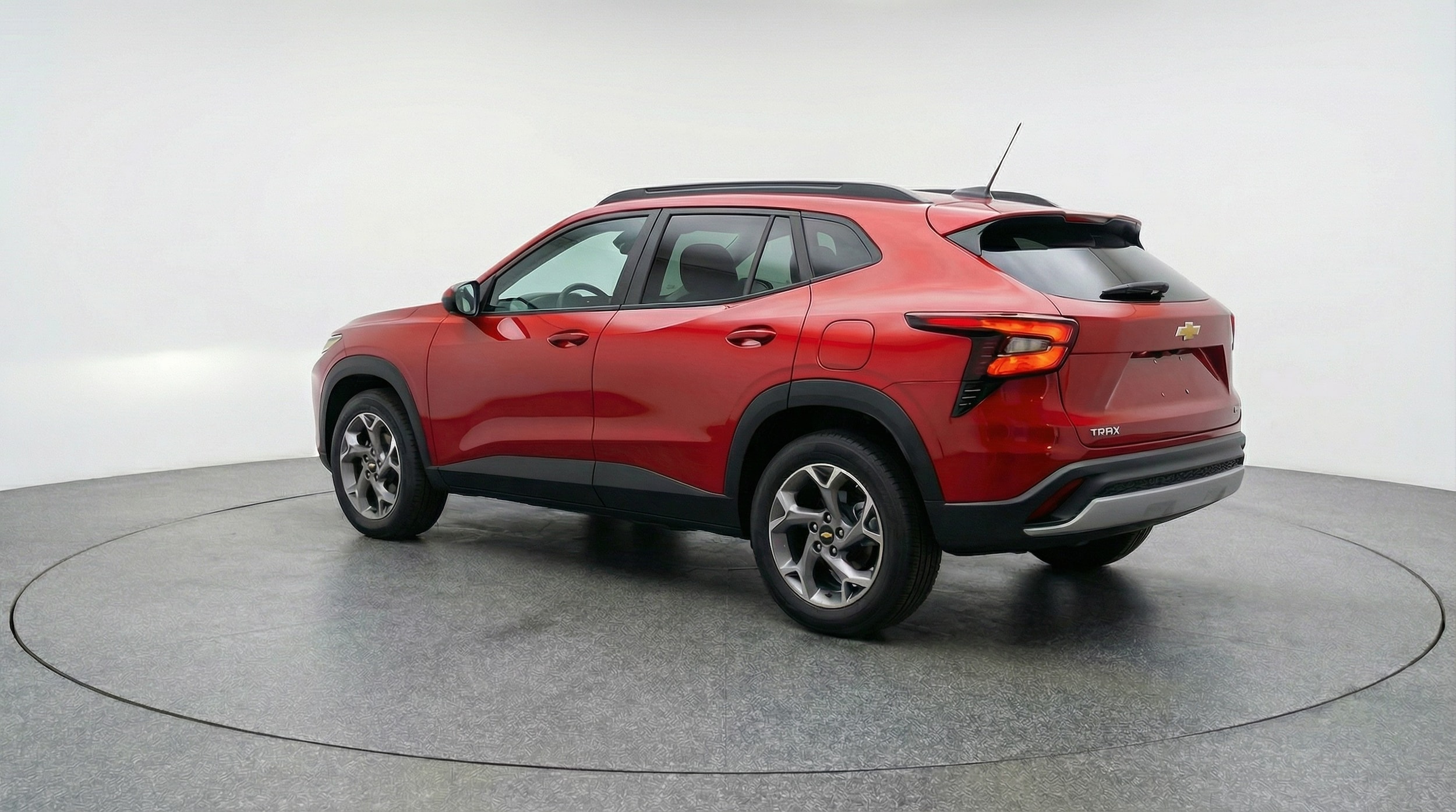 Thumbnail: 2025 Chevrolet Trax - 5