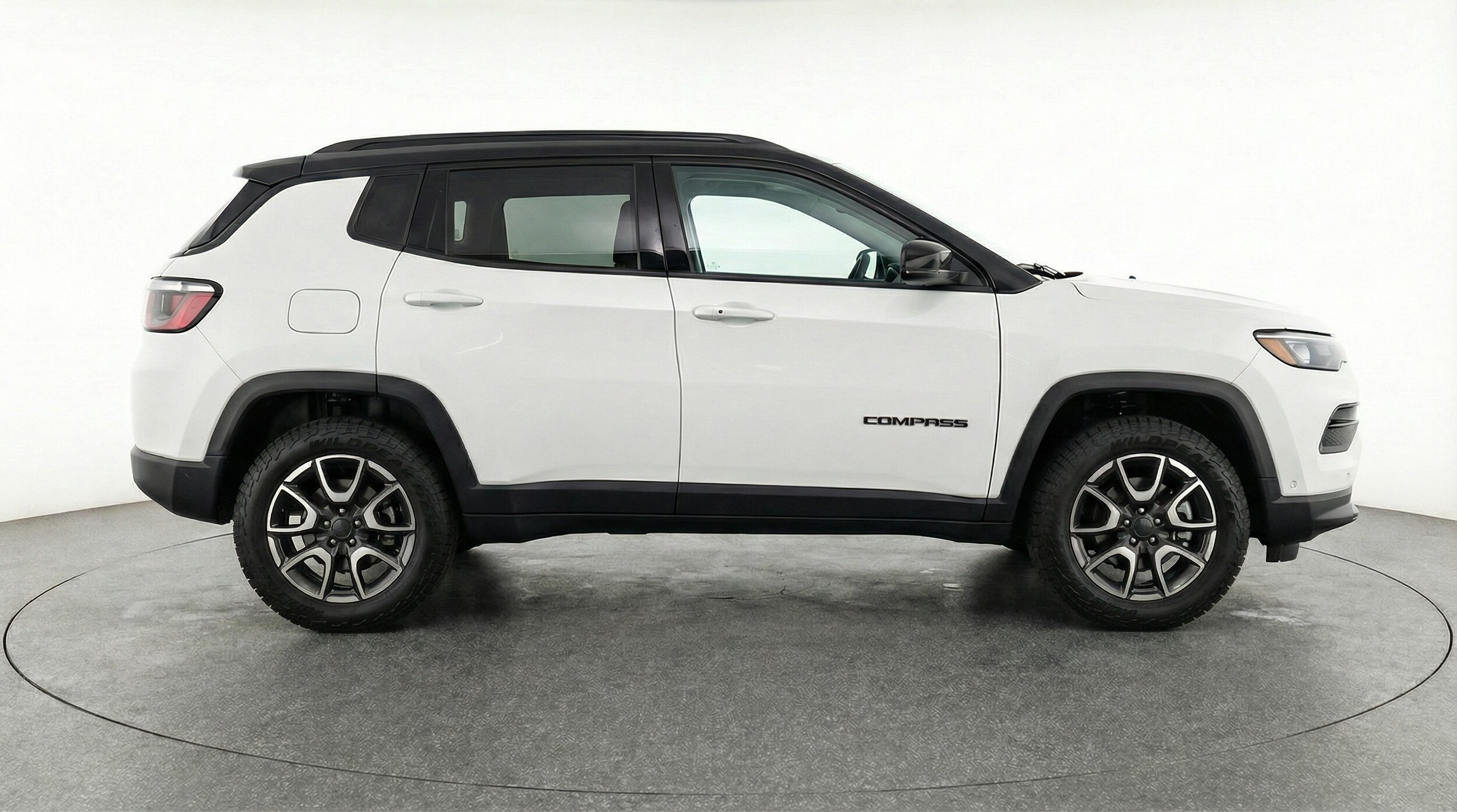 Thumbnail: 2025 Jeep Compass - 8
