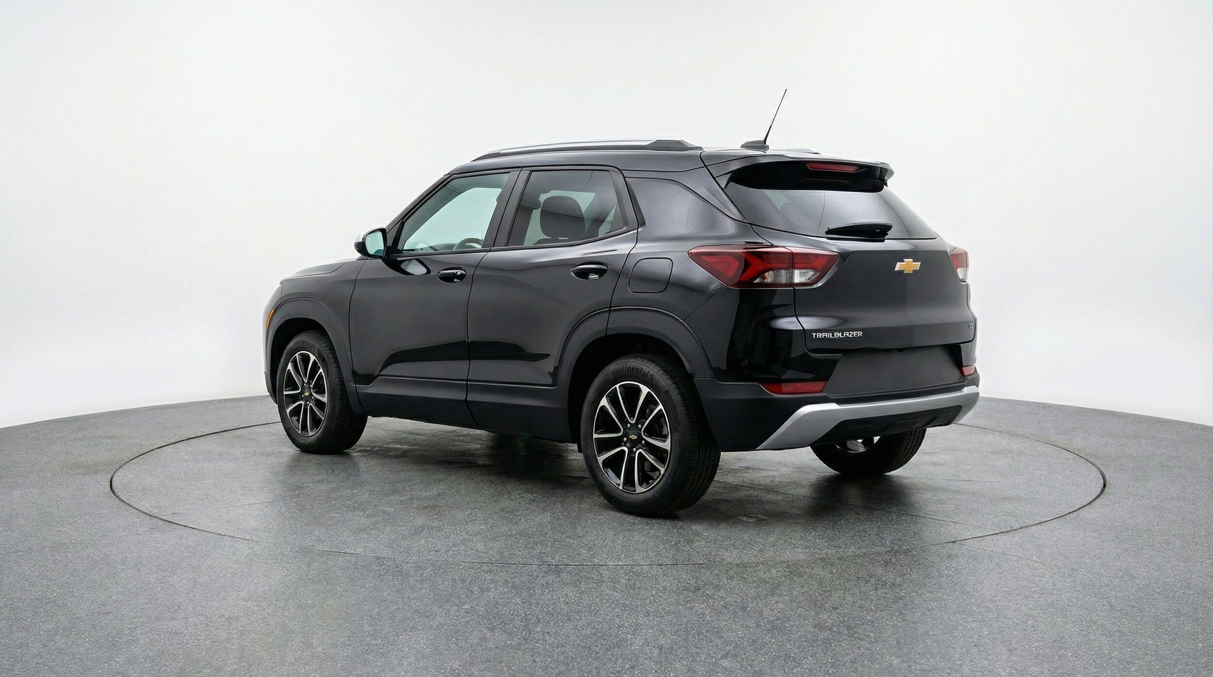 Thumbnail: 2025 Chevrolet TrailBlazer - 6