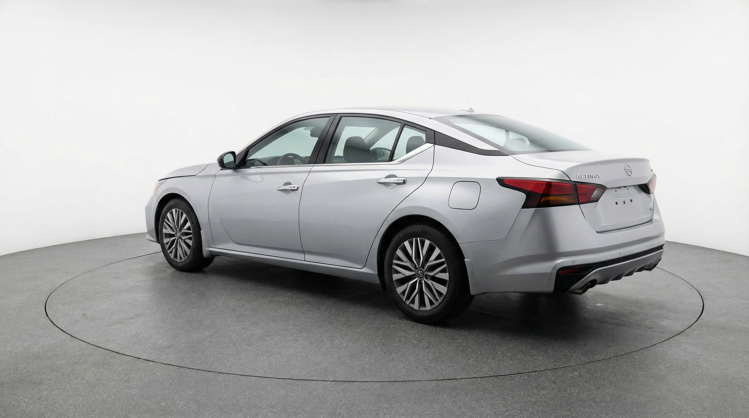 Thumbnail: 2025 Nissan Altima - 6