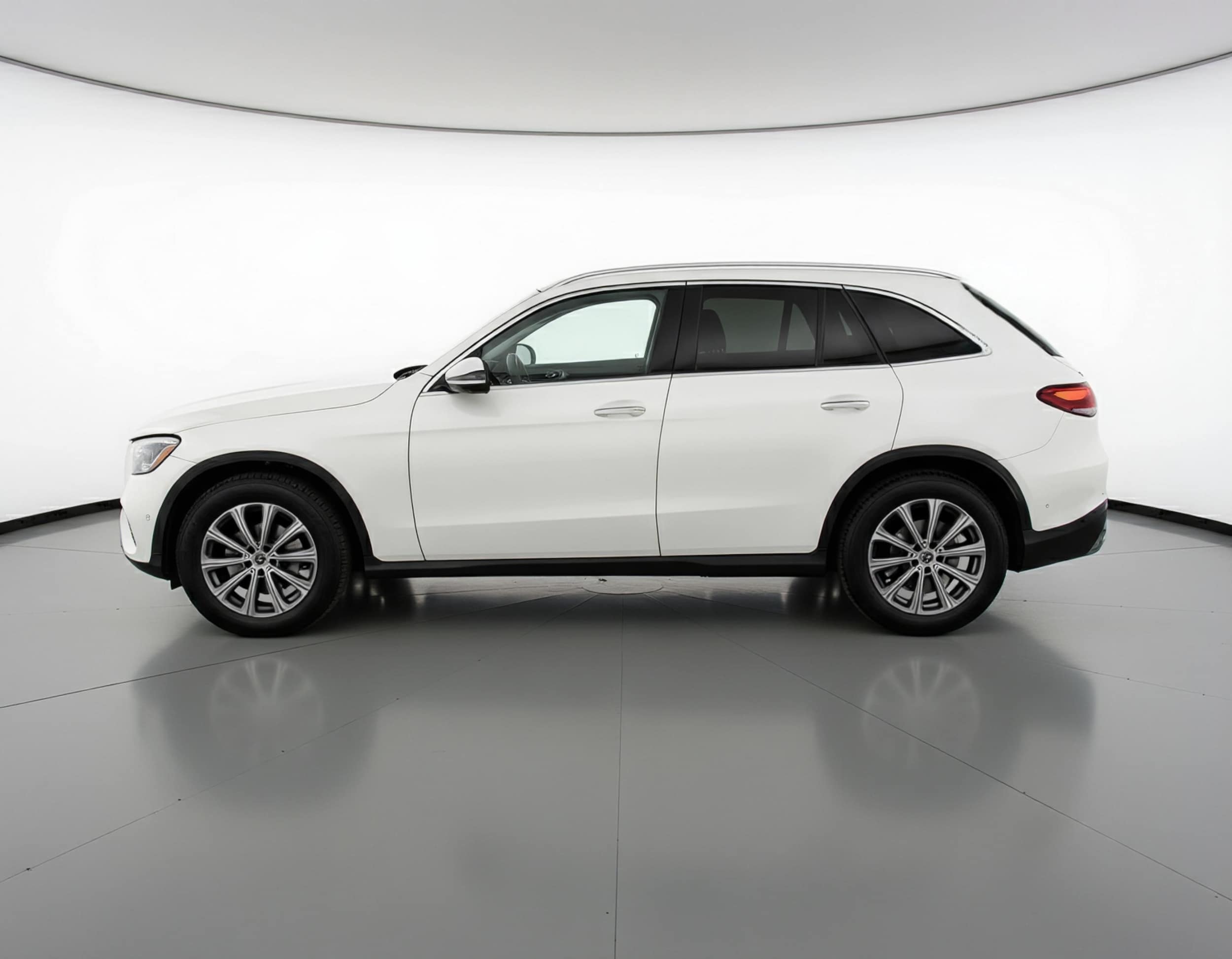 Thumbnail: 2024 Mercedes-Benz GLC - 4