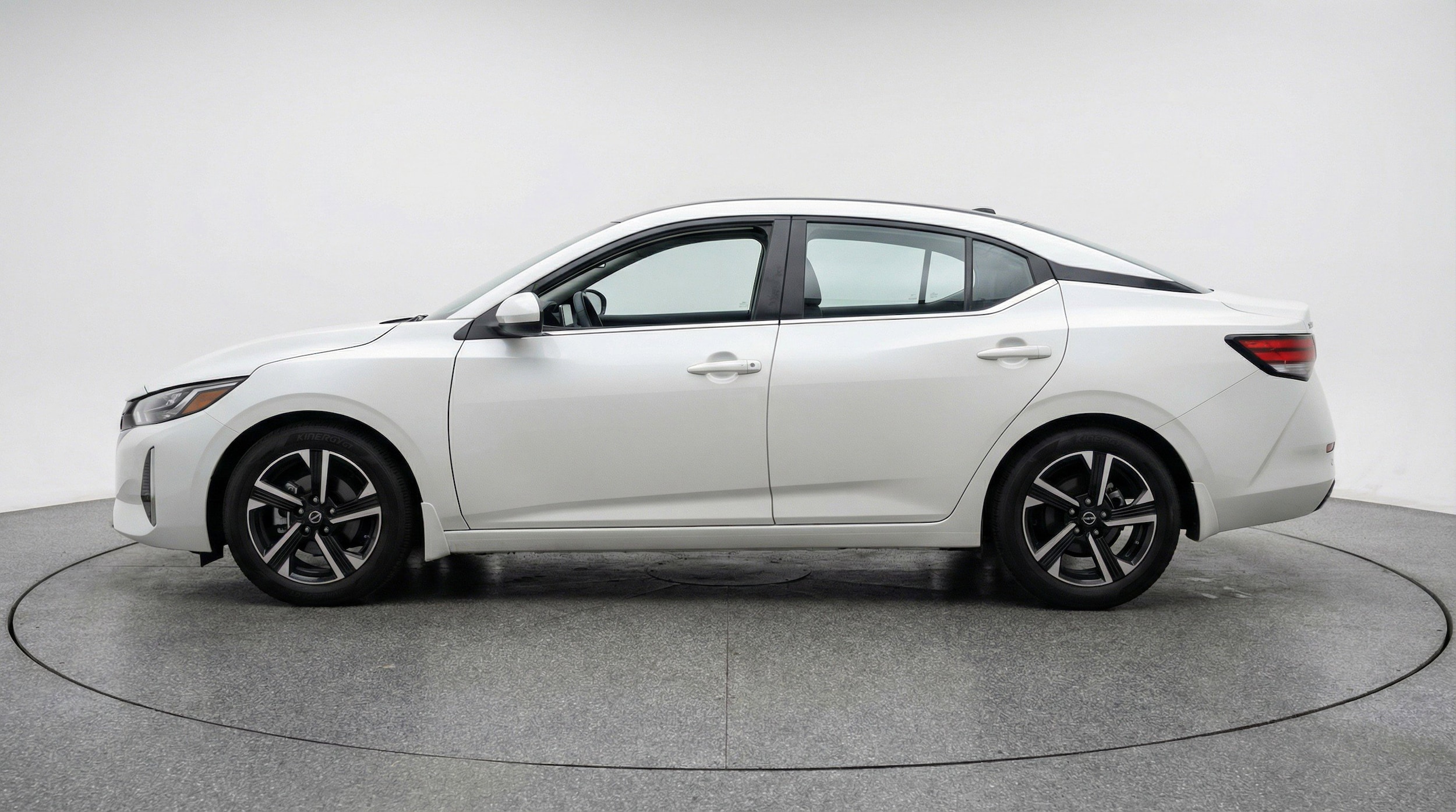 Thumbnail: 2025 Nissan Sentra - 5