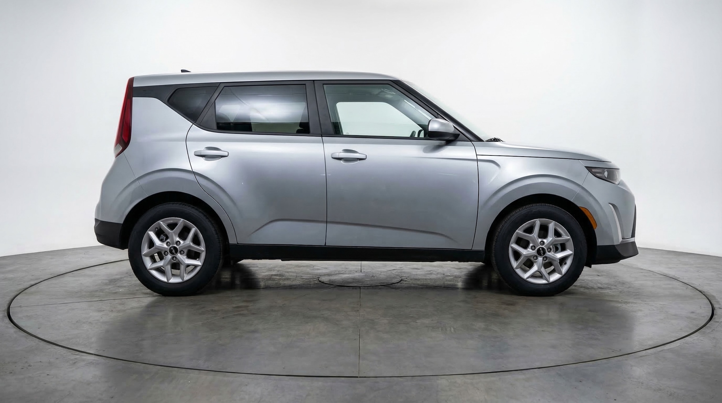 Thumbnail: 2025 Kia Soul - 8