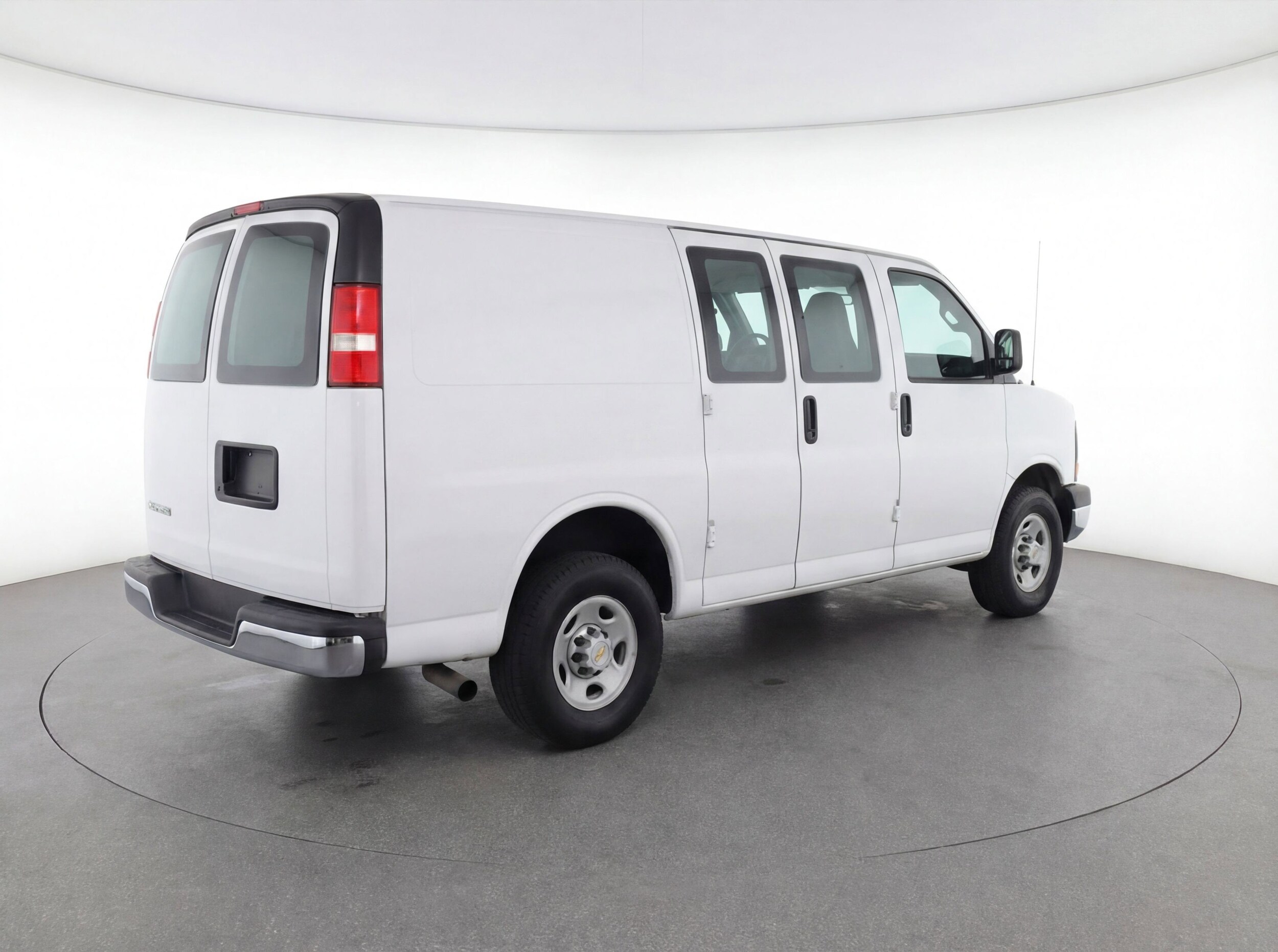 Thumbnail: 2025 Chevrolet Express - 9