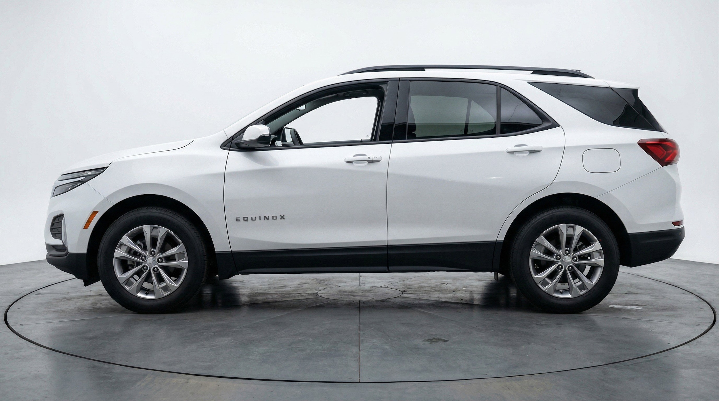 Thumbnail: 2025 Chevrolet Equinox - 5