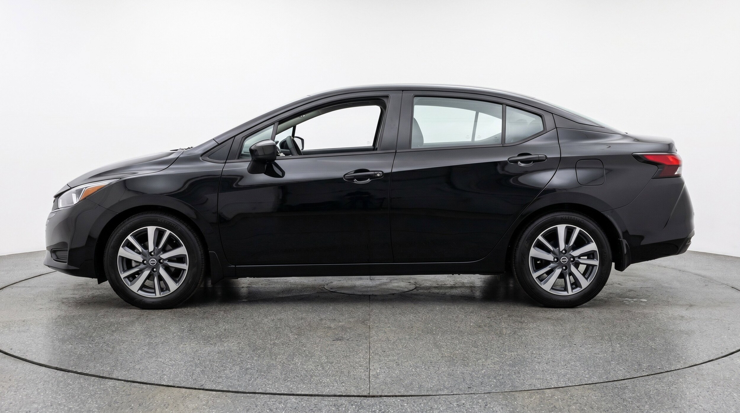 Thumbnail: 2025 Nissan Versa - 5