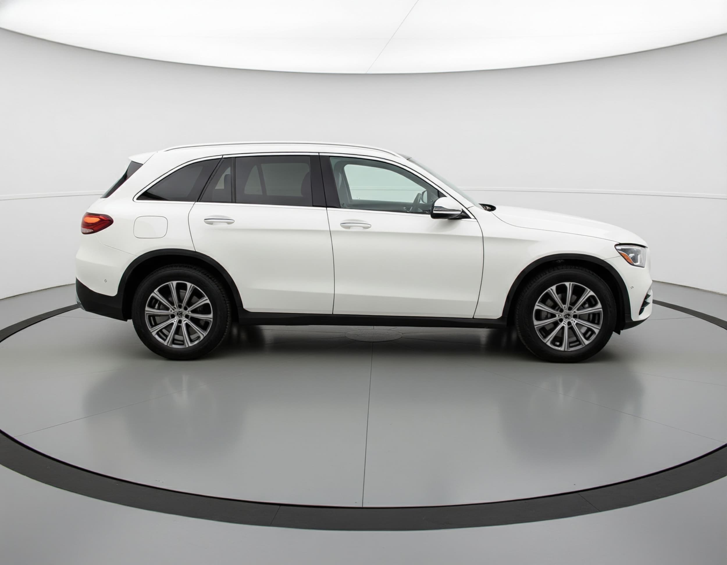 Thumbnail: 2024 Mercedes-Benz GLC - 8