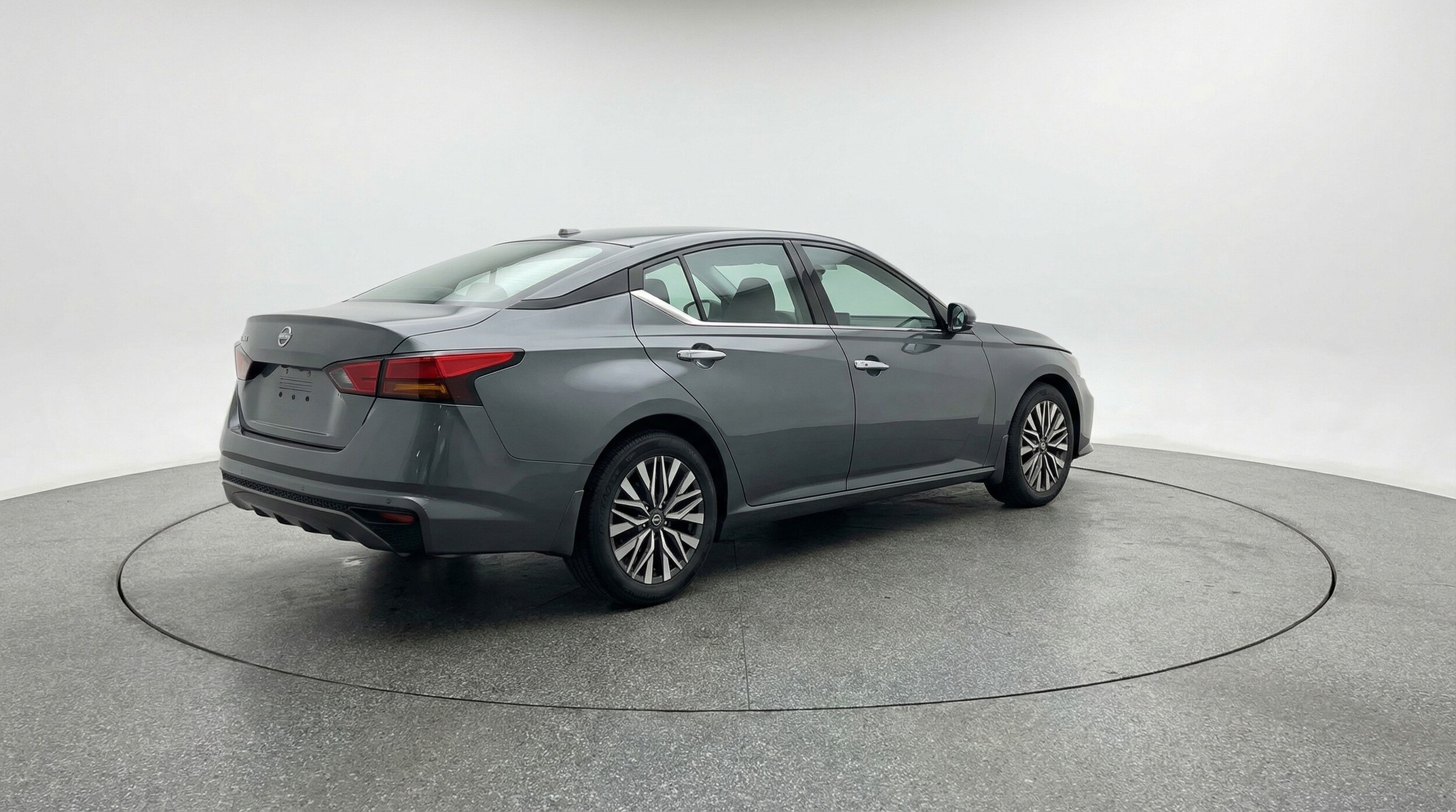 Thumbnail: 2025 Nissan Altima - 7