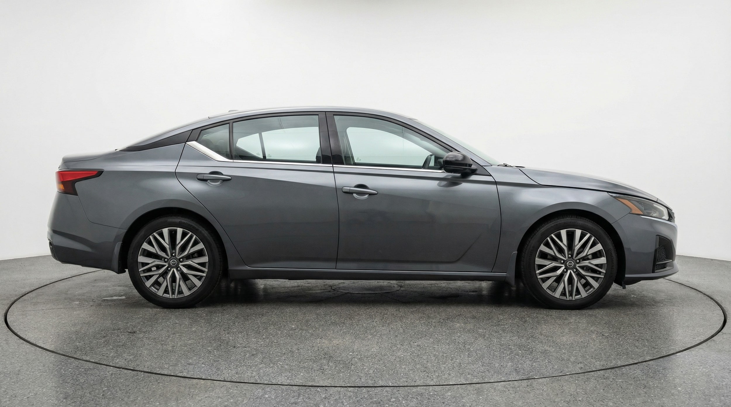 Thumbnail: 2025 Nissan Altima - 8