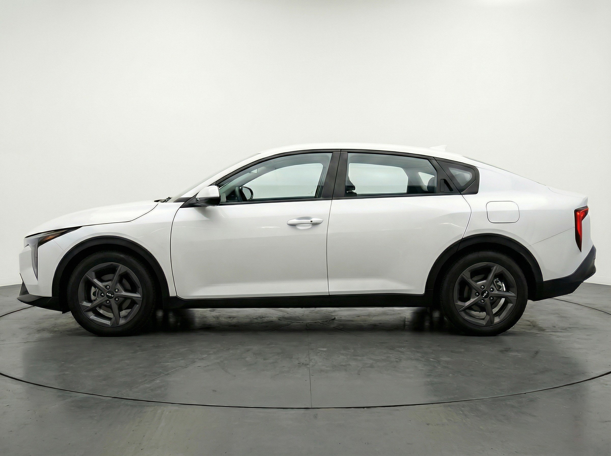 Thumbnail: 2025 Kia K4 - 5