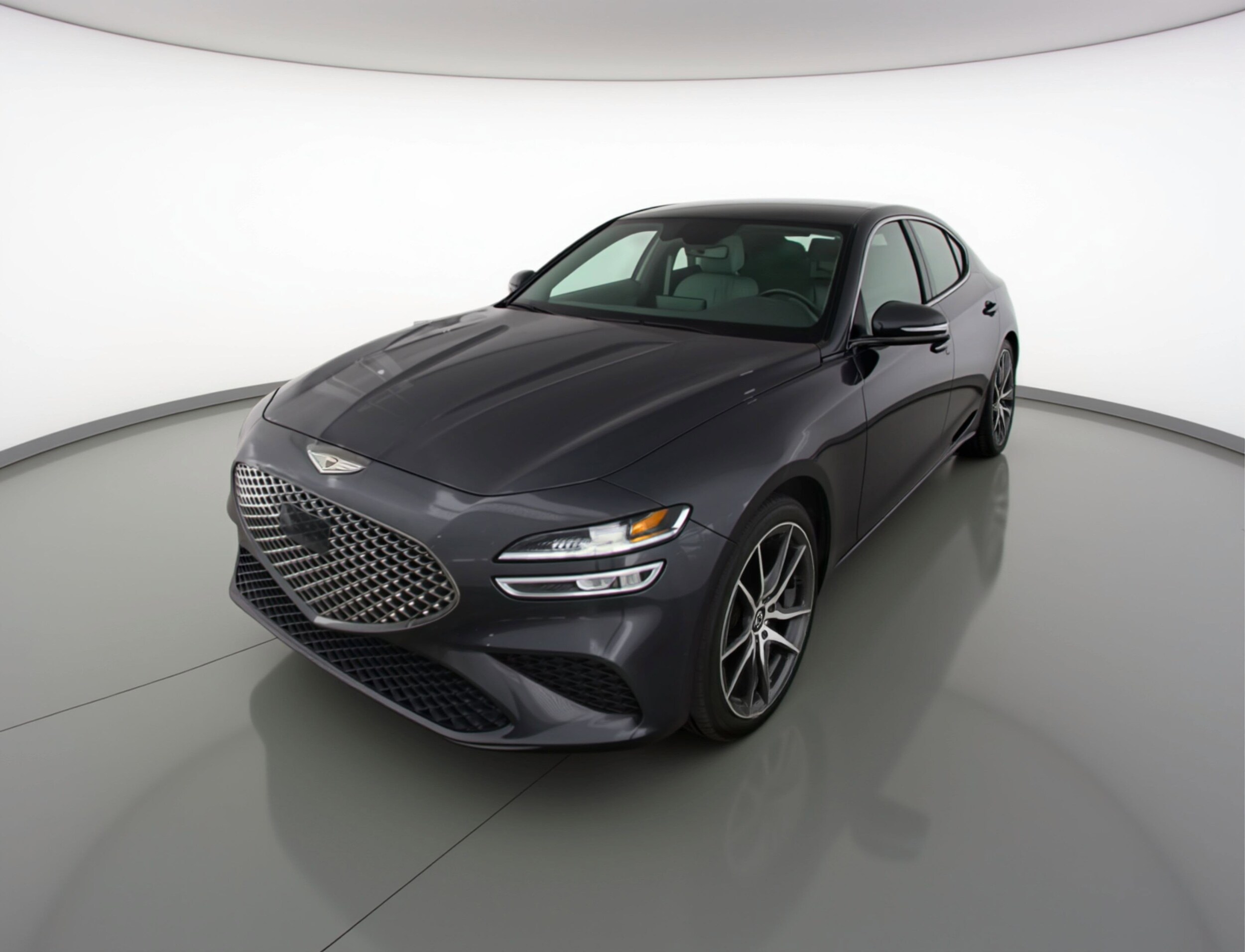 Thumbnail: 2025 Genesis G70 - 3