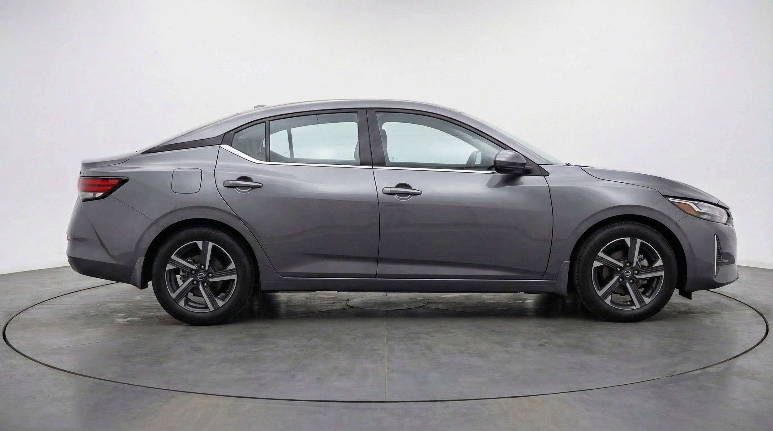 Thumbnail: 2025 Nissan Sentra - 11