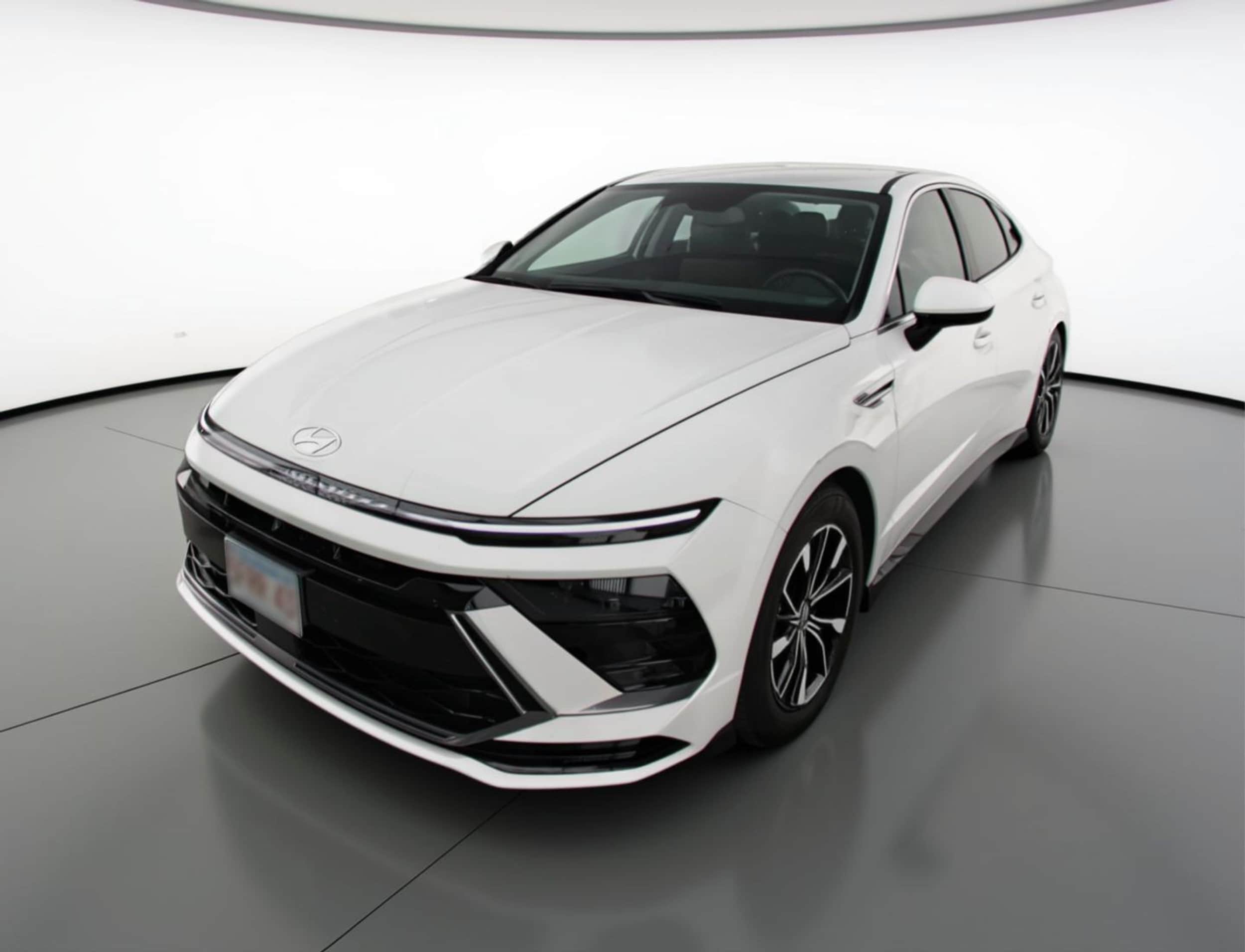 Thumbnail: 2025 Hyundai Sonata - 3