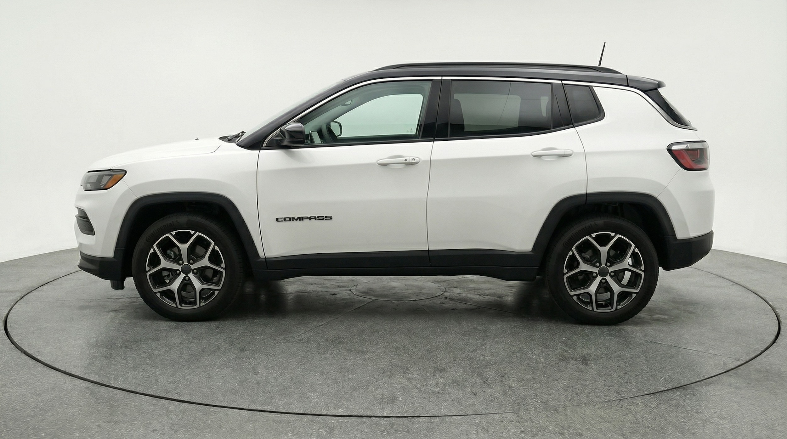 Thumbnail: 2025 Jeep Compass - 4