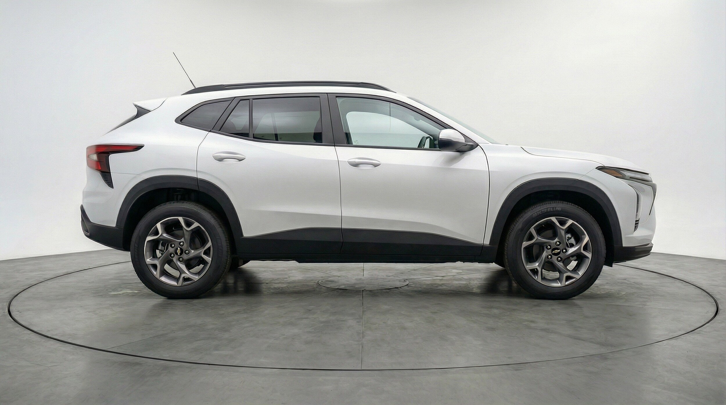 Thumbnail: 2025 Chevrolet Trax - 11