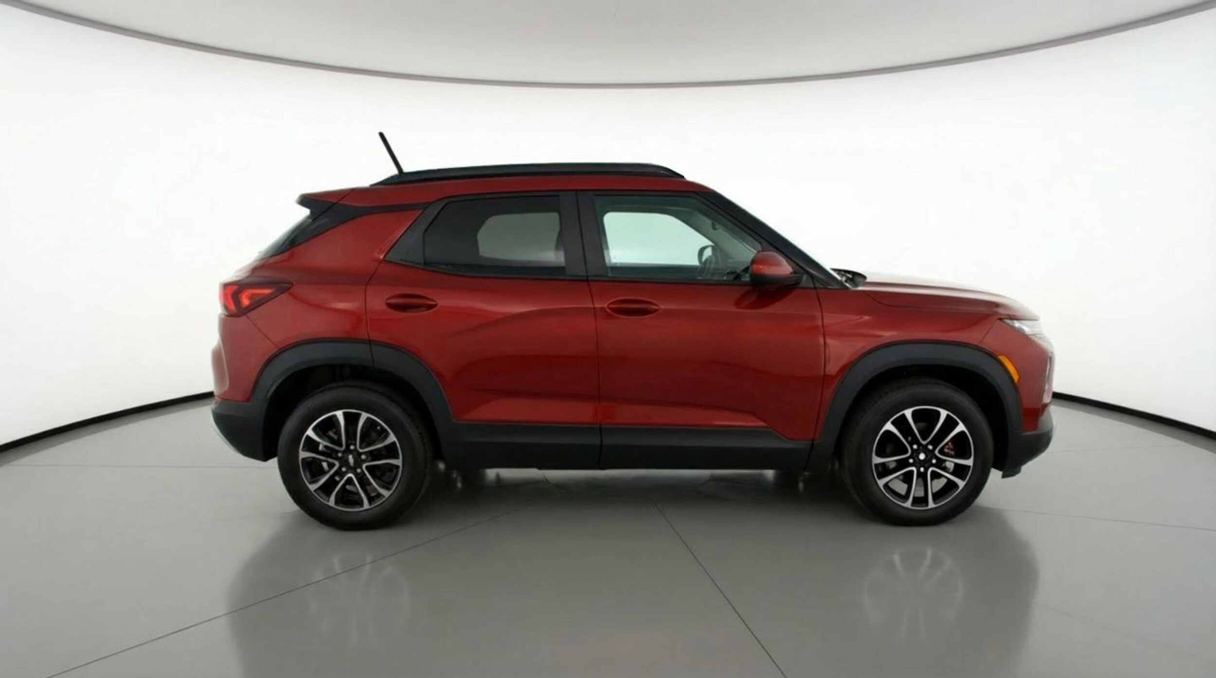 Thumbnail: 2025 Chevrolet TrailBlazer - 8