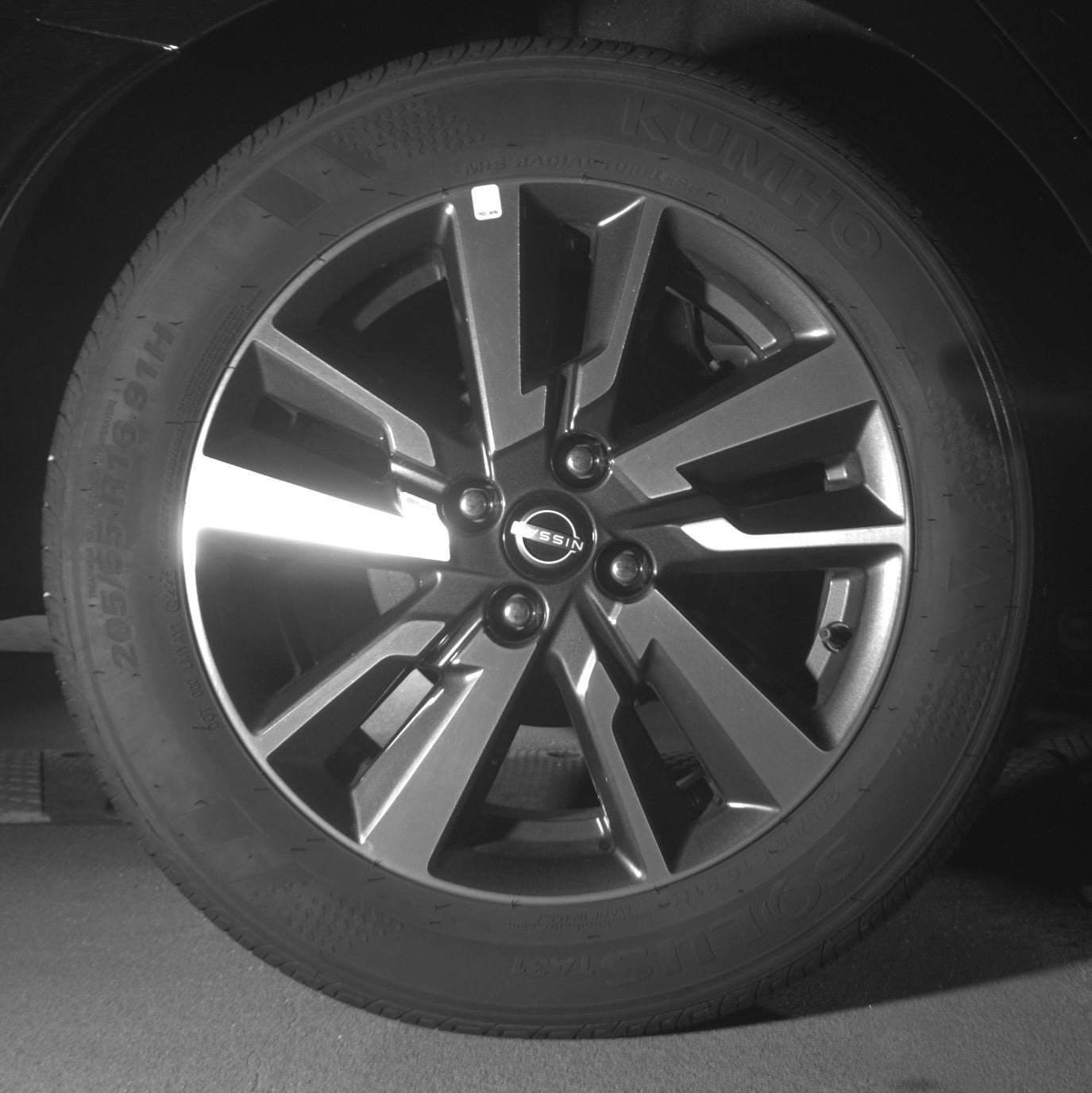 Thumbnail: 2025 Nissan Versa - 15