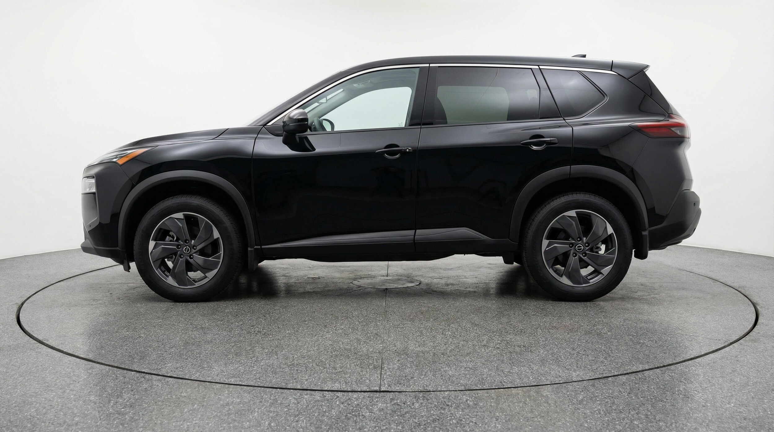 Thumbnail: 2025 Nissan Rogue - 4