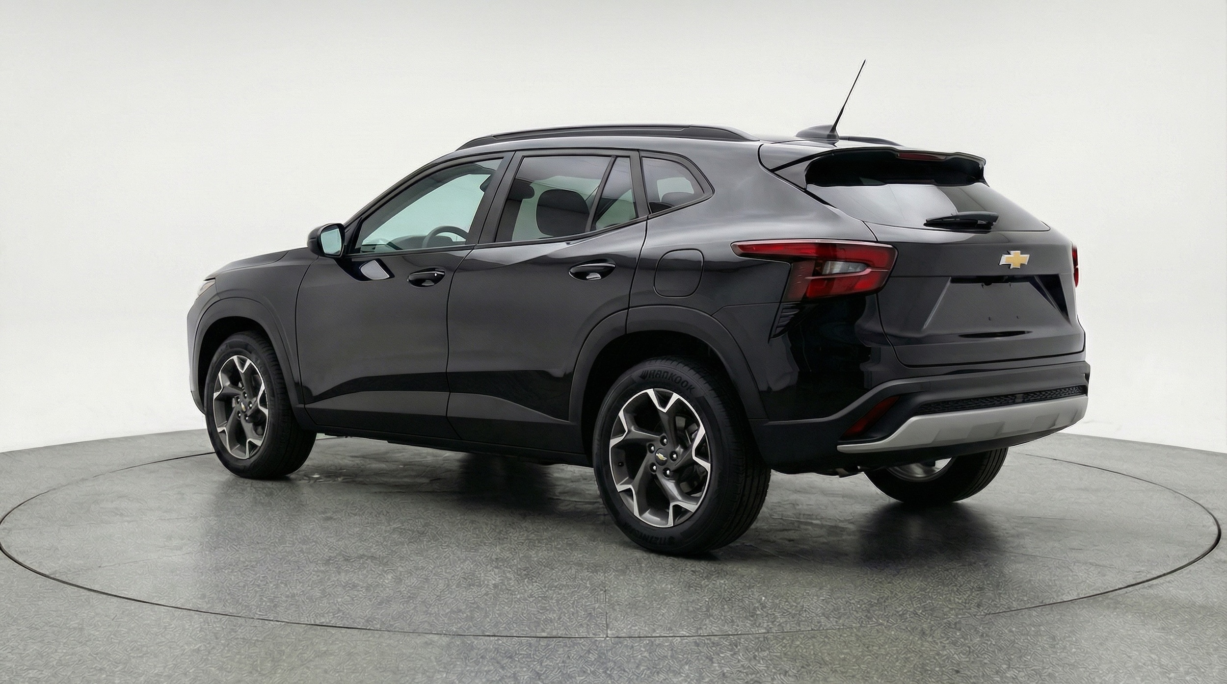 Thumbnail: 2025 Chevrolet Trax - 5