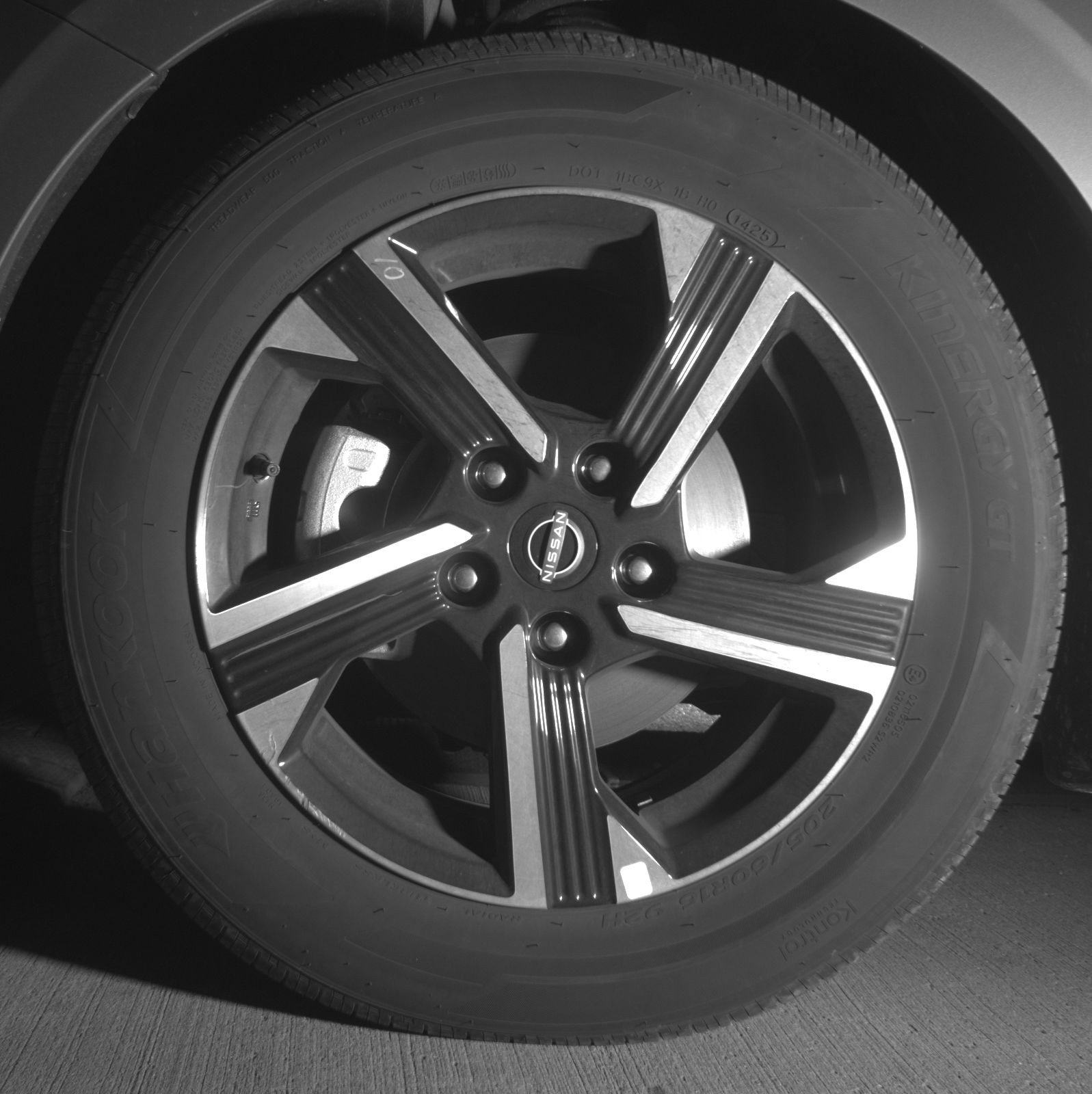 Thumbnail: 2025 Nissan Sentra - 12