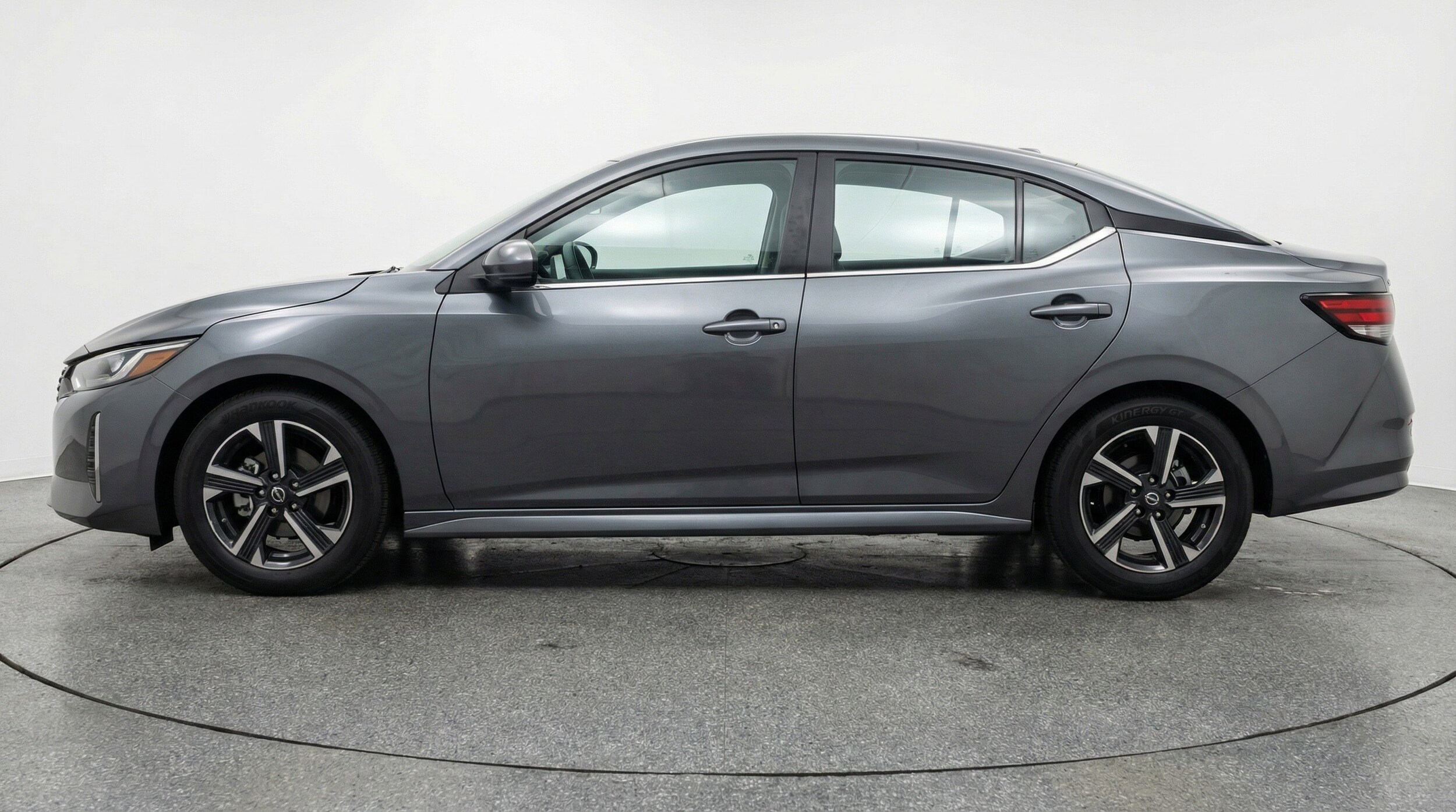 Thumbnail: 2025 Nissan Sentra - 5