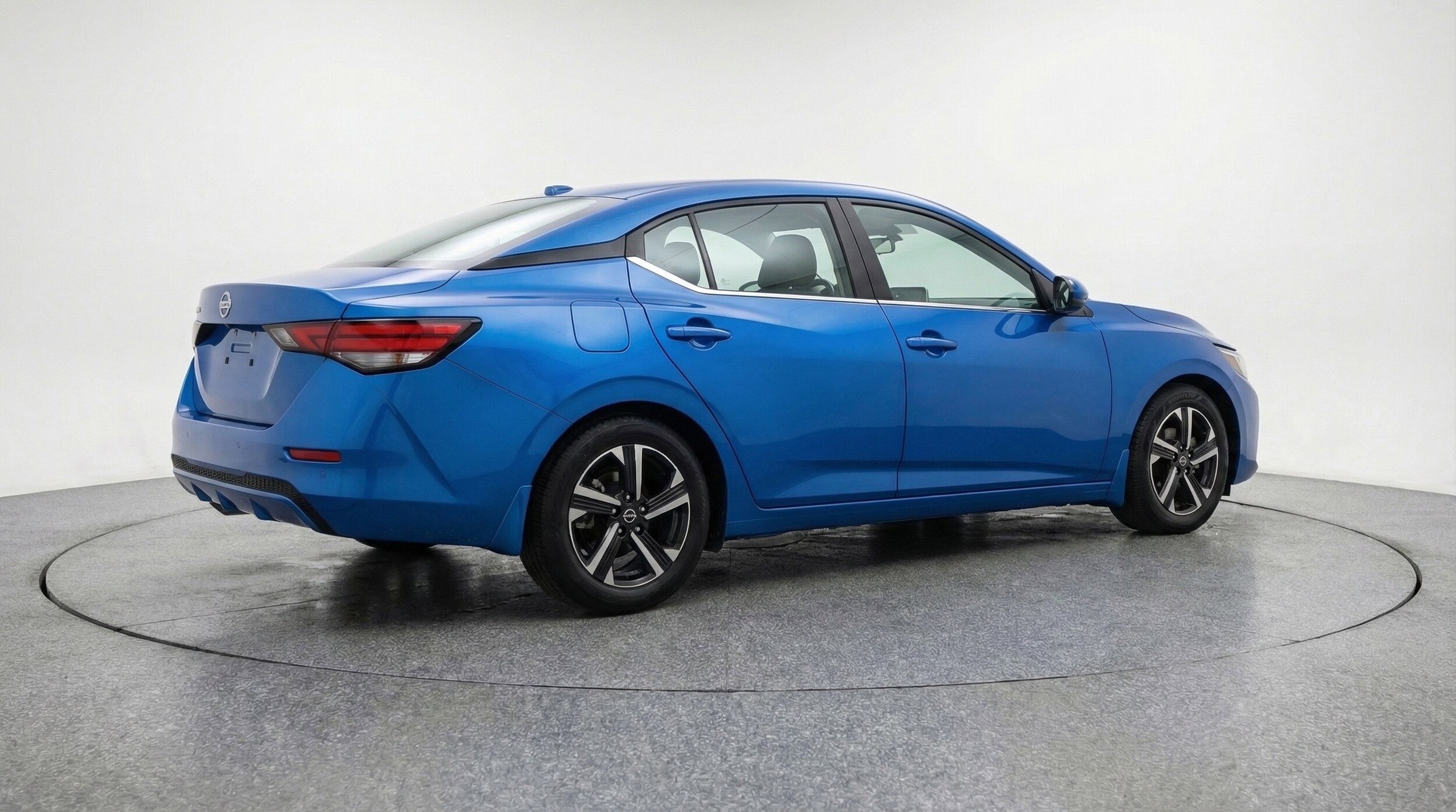 Thumbnail: 2025 Nissan Sentra - 9