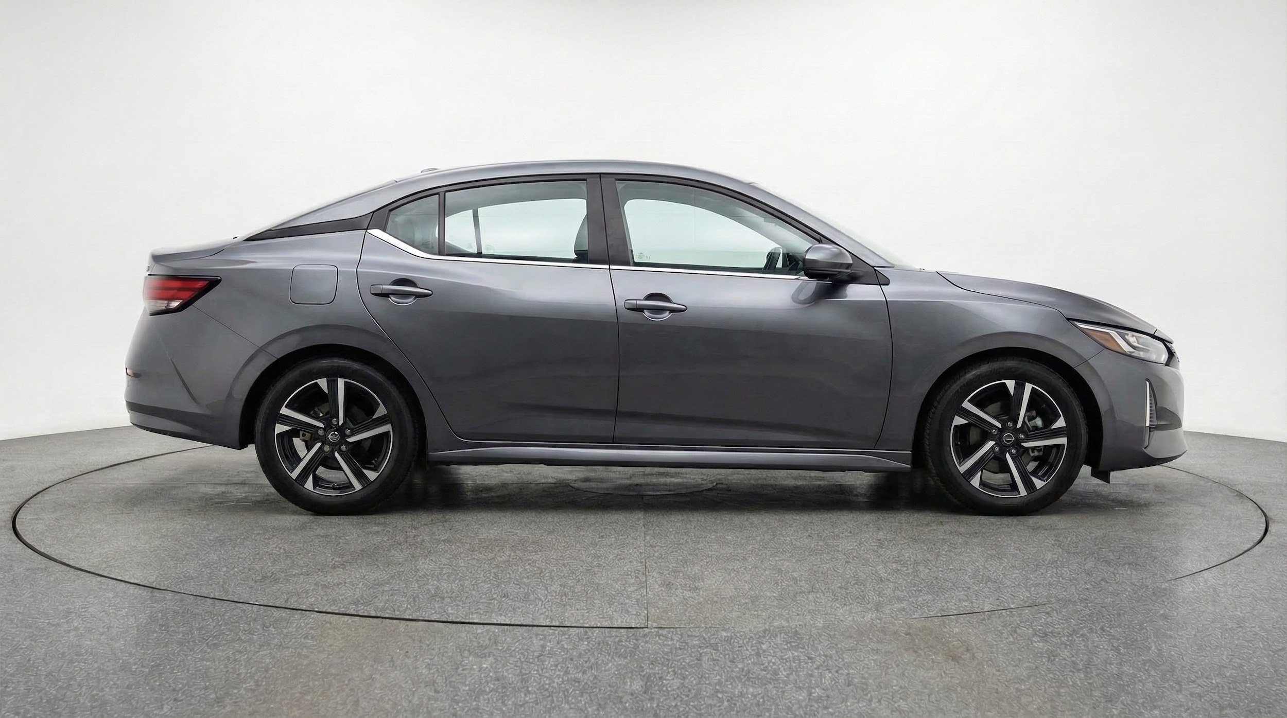 Thumbnail: 2025 Nissan Sentra - 8