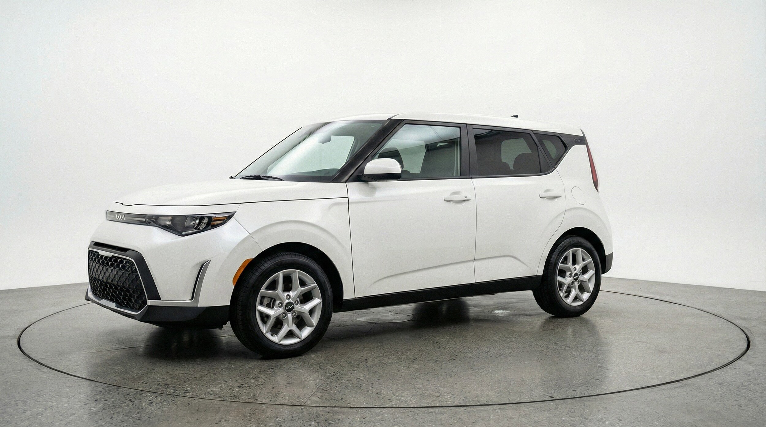 Thumbnail: 2025 Kia Soul - 3