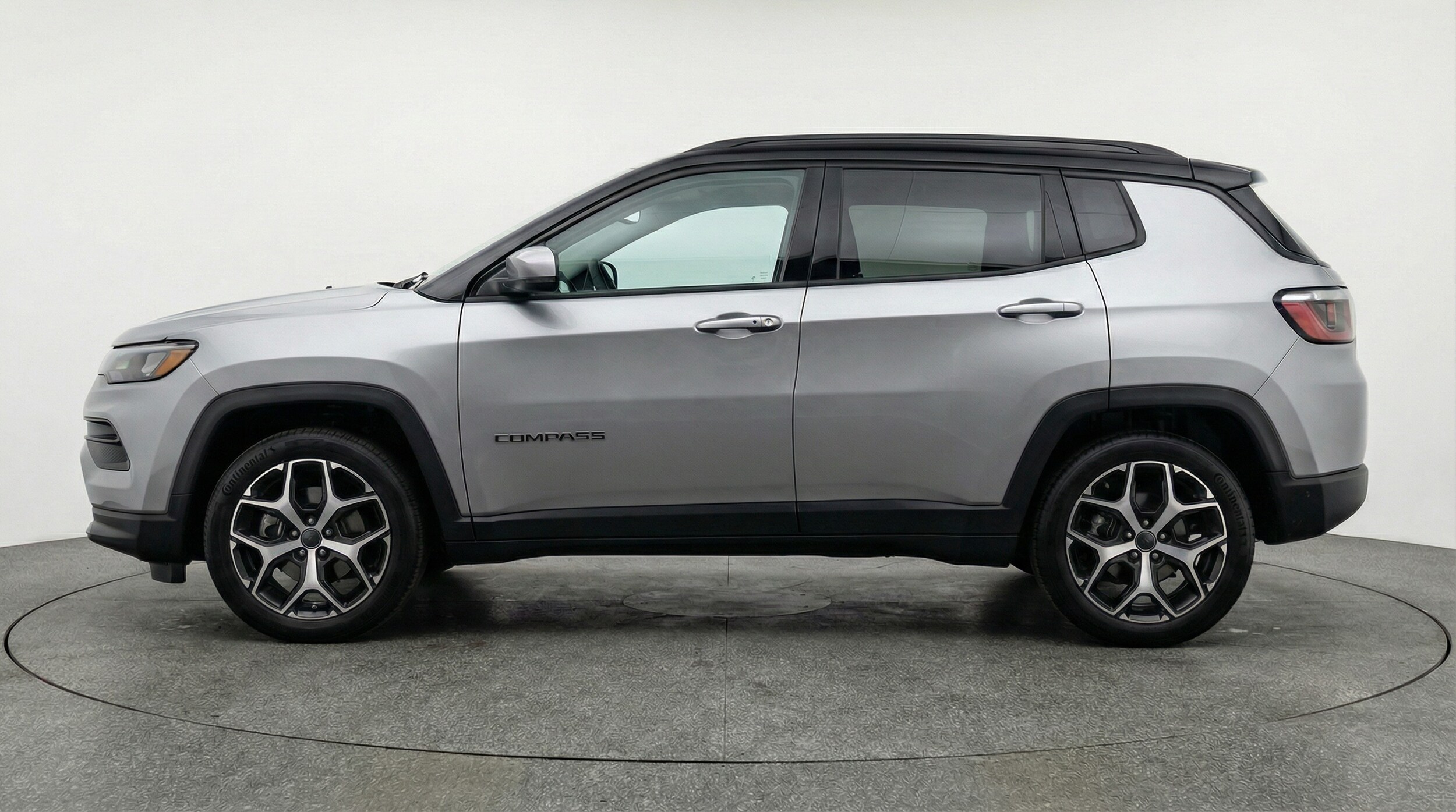 Thumbnail: 2025 Jeep Compass - 4