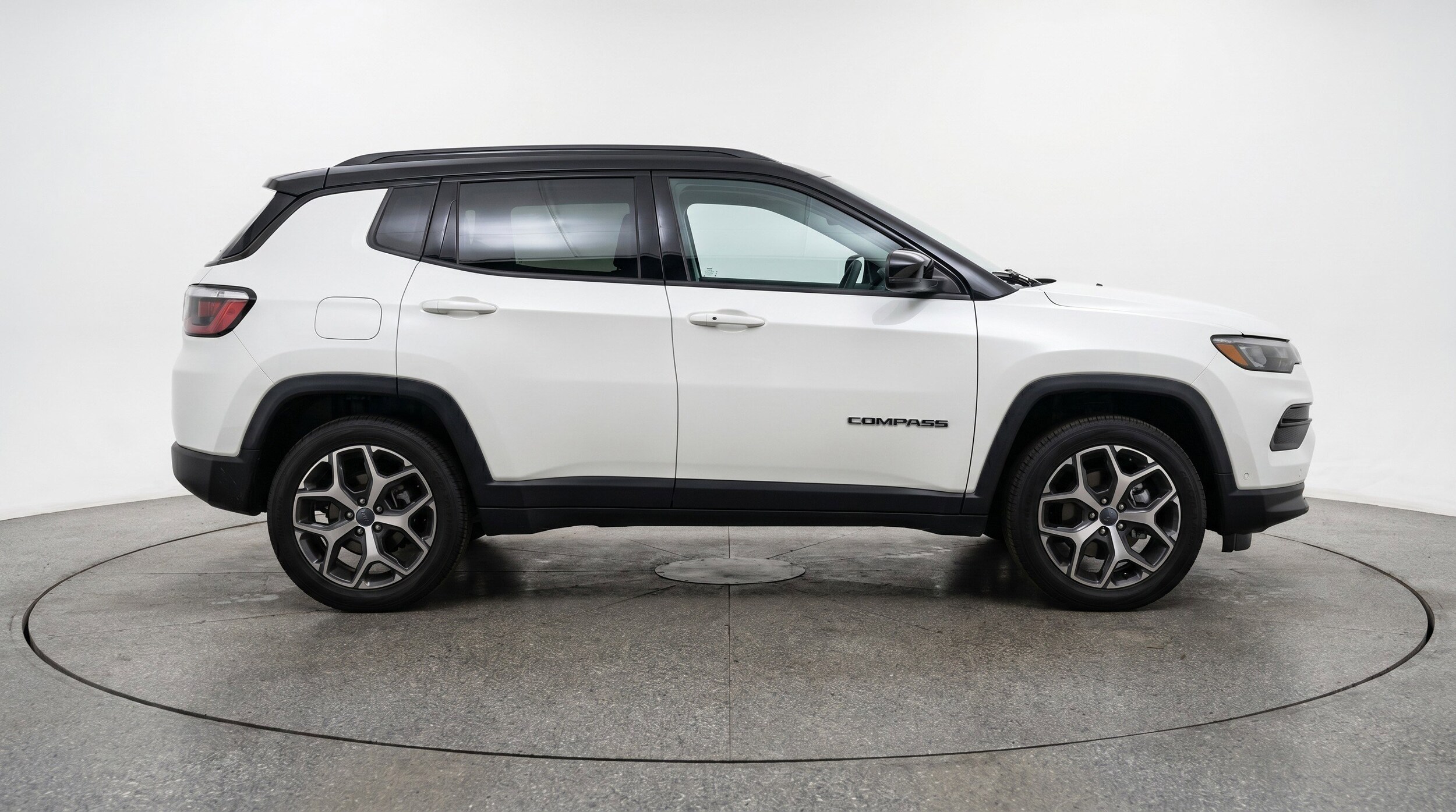 Thumbnail: 2025 Jeep Compass - 11